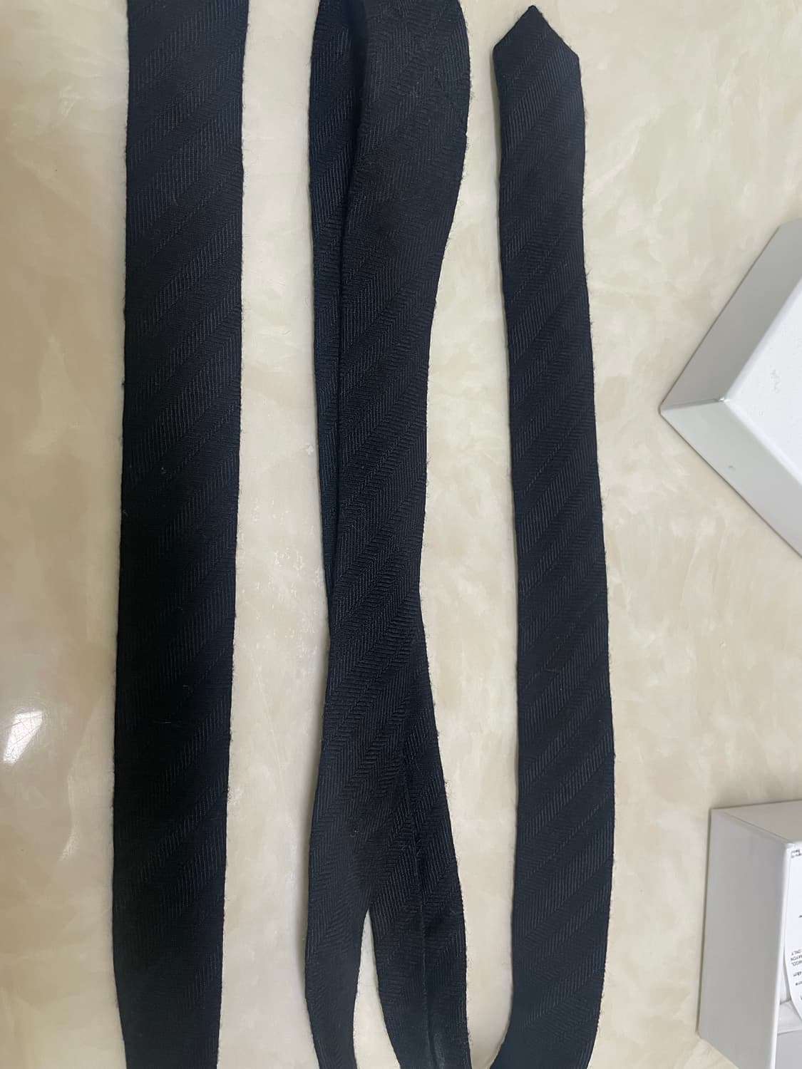 해칭룸 헤링본 울 타이 블랙 상품이미지5