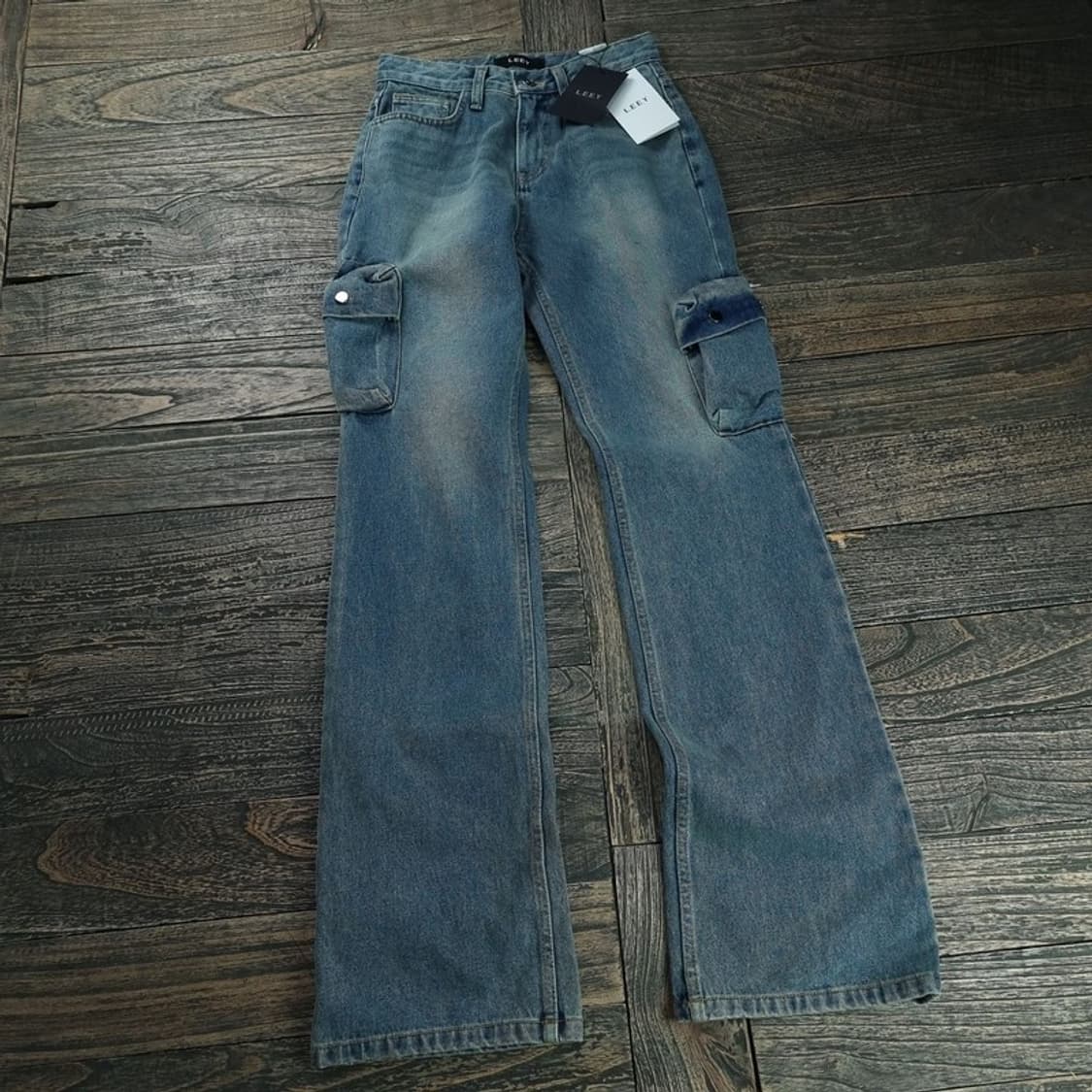 [엘이이와이](새상품) 멀티 포켓 카고 부츠컷 데님 팬츠 M18994 상품이미지2