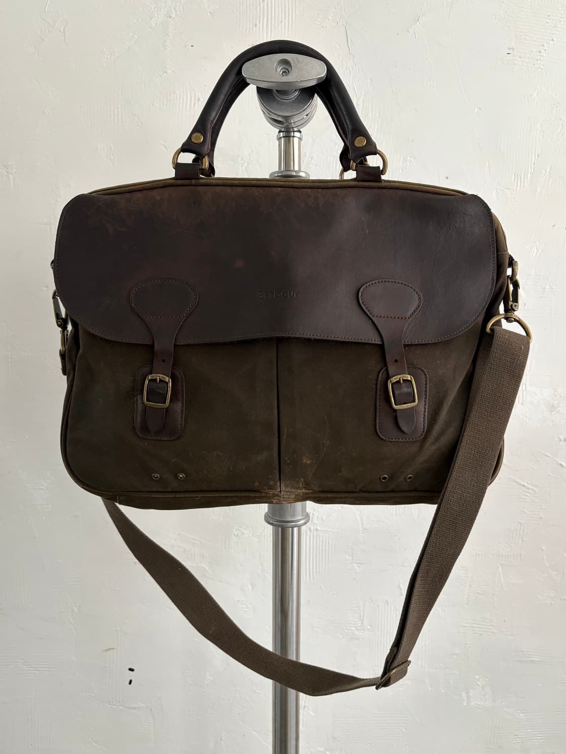 Barbour 바버 왁스드 레더 브리프케이스 상품이미지1