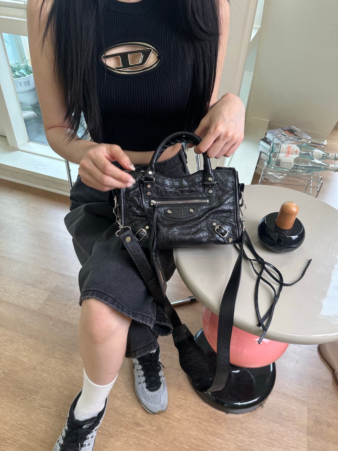 [A+ 정품] 발렌시아가 시티 모터백 미니 블랙 상품이미지10