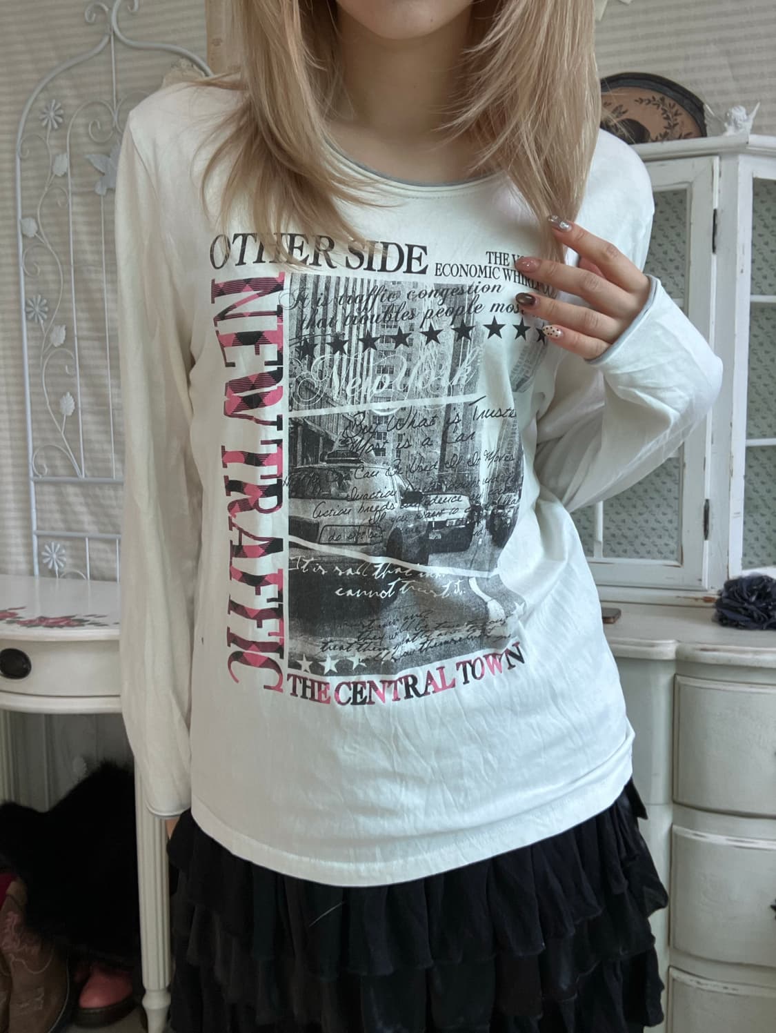 일본빈티지 아이보리 너드 하이틴 프린팅 롱 슬리브 티셔츠 상품이미지1