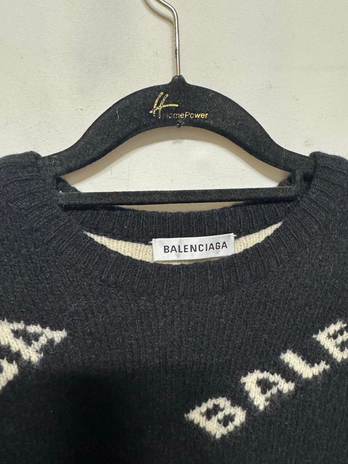 34 발렌시아가 멀티로고 여성 니트 상품이미지5