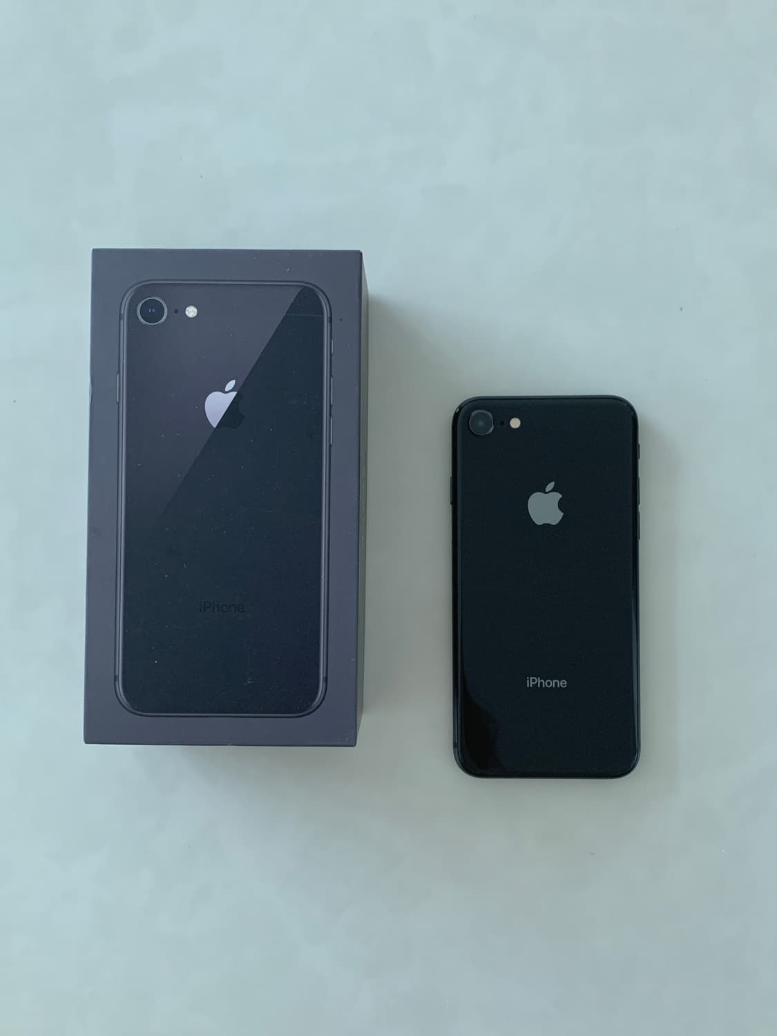 애플 아이폰8 스페이스 그레이 128기가 올드폰 상품이미지1