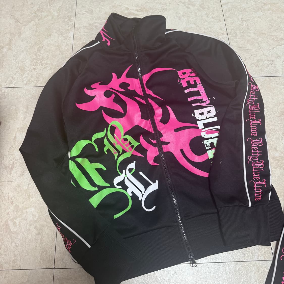 Betty’s blue 펑크 트레이닝 셋업 상품이미지2