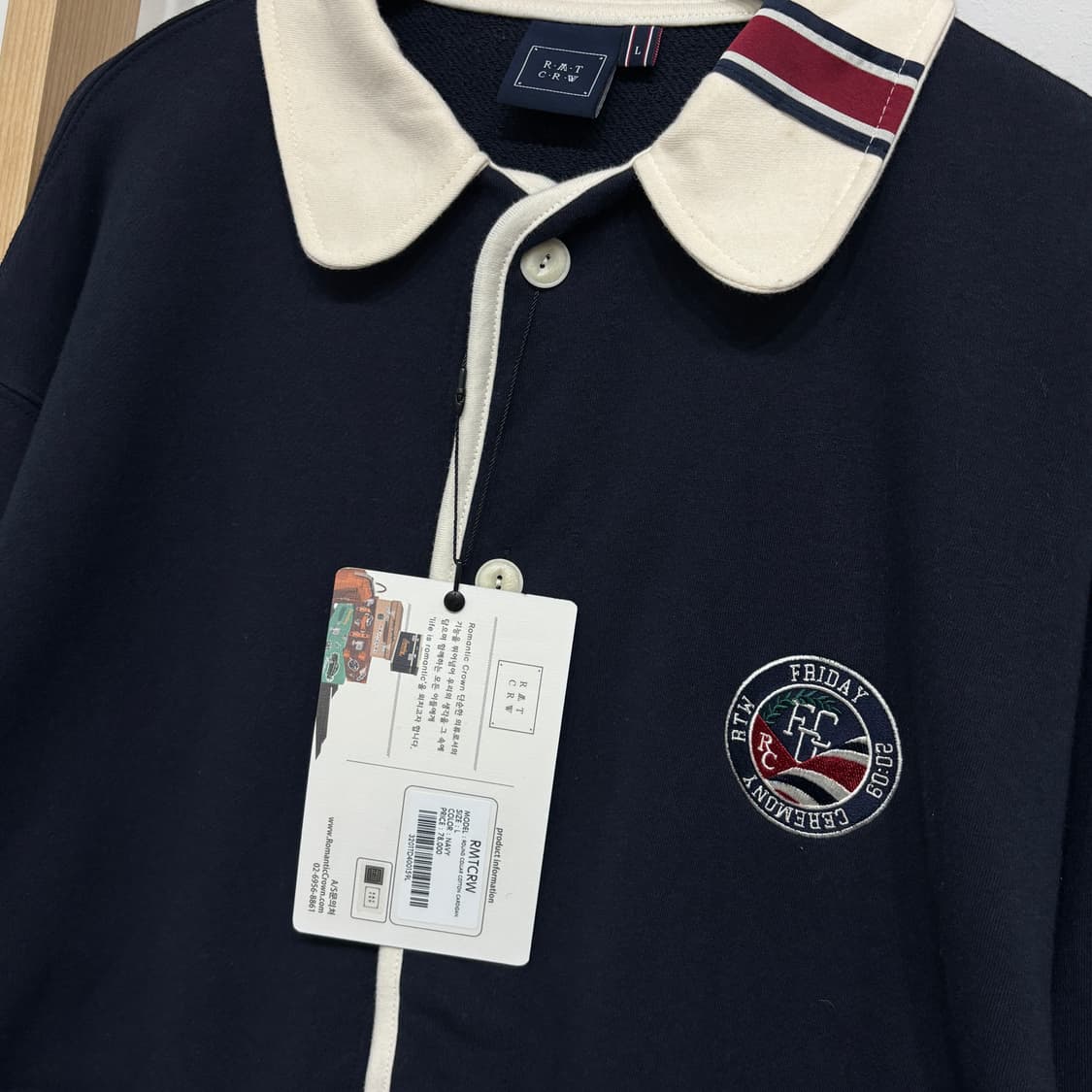 [새상품] 로맨틱 크라운 코튼집업 상품이미지2