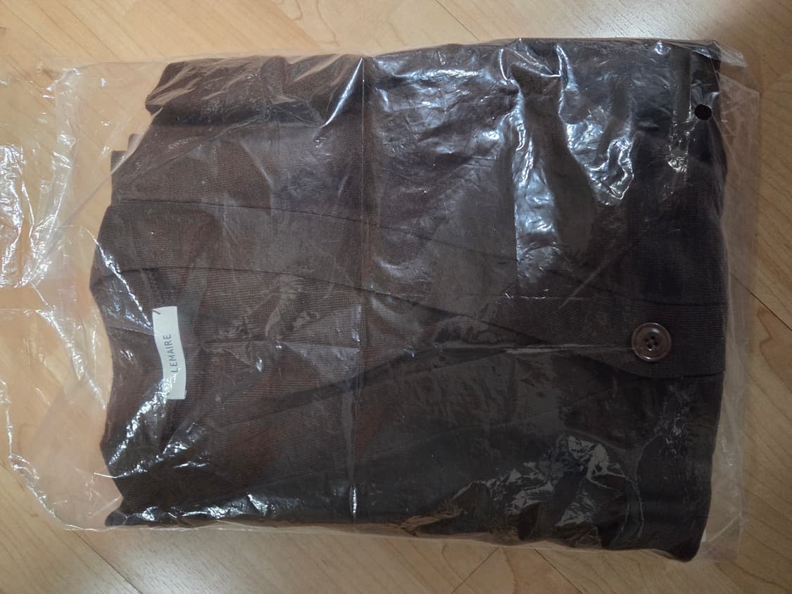 르메르 울 릴렉스드 트위스트 가디건 헤이즐넛 브라운 M사이즈 팔아요 상품이미지2