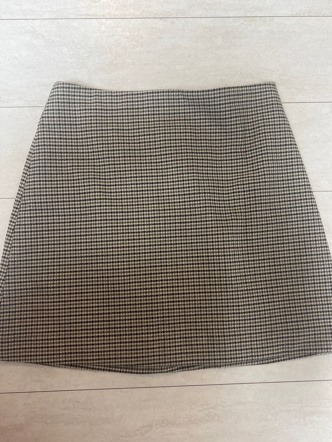 H&m 베이지 체크 h미니 스커트 상품이미지1