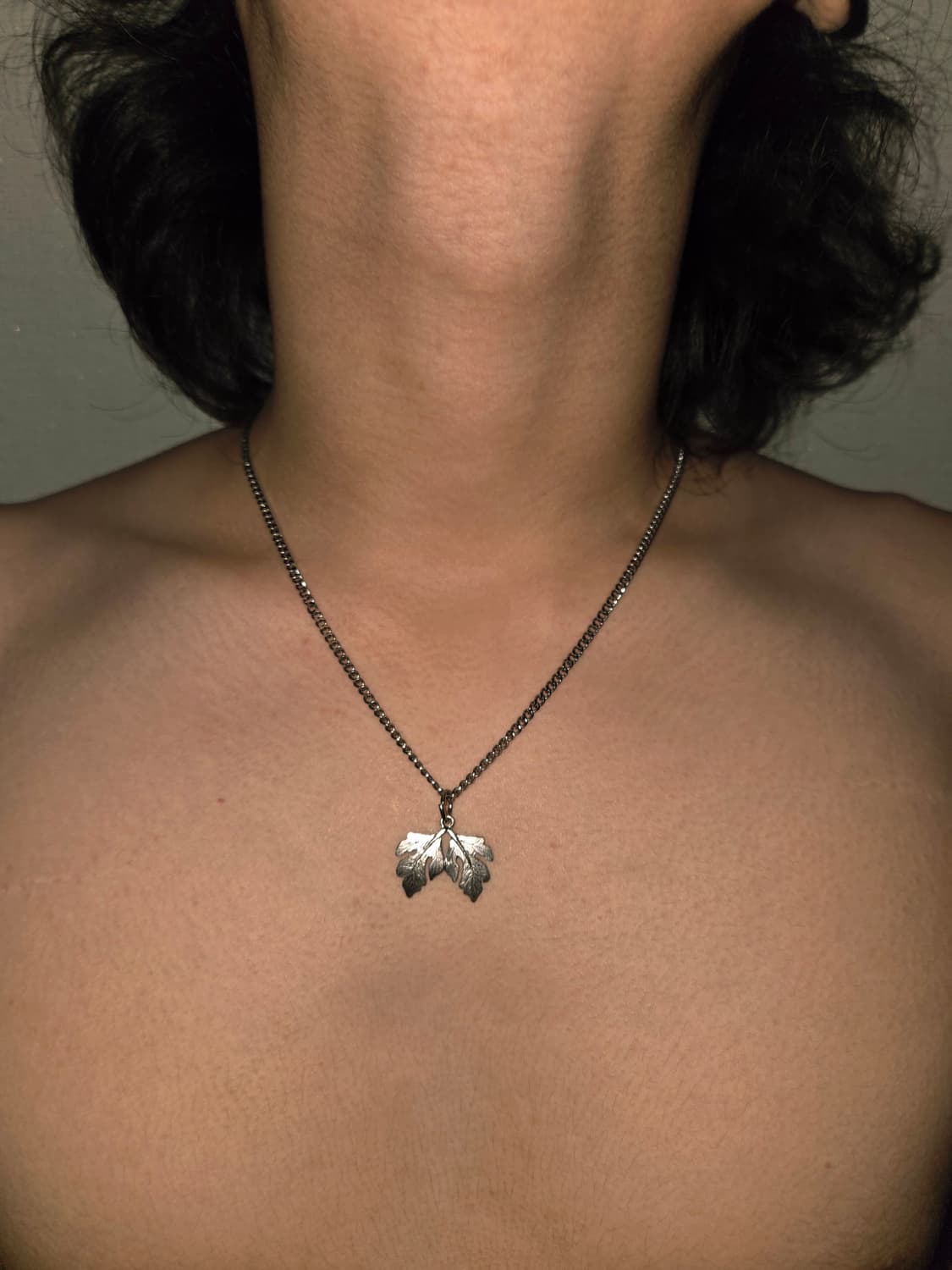잎사귀 펜던트 목걸이 상품이미지1