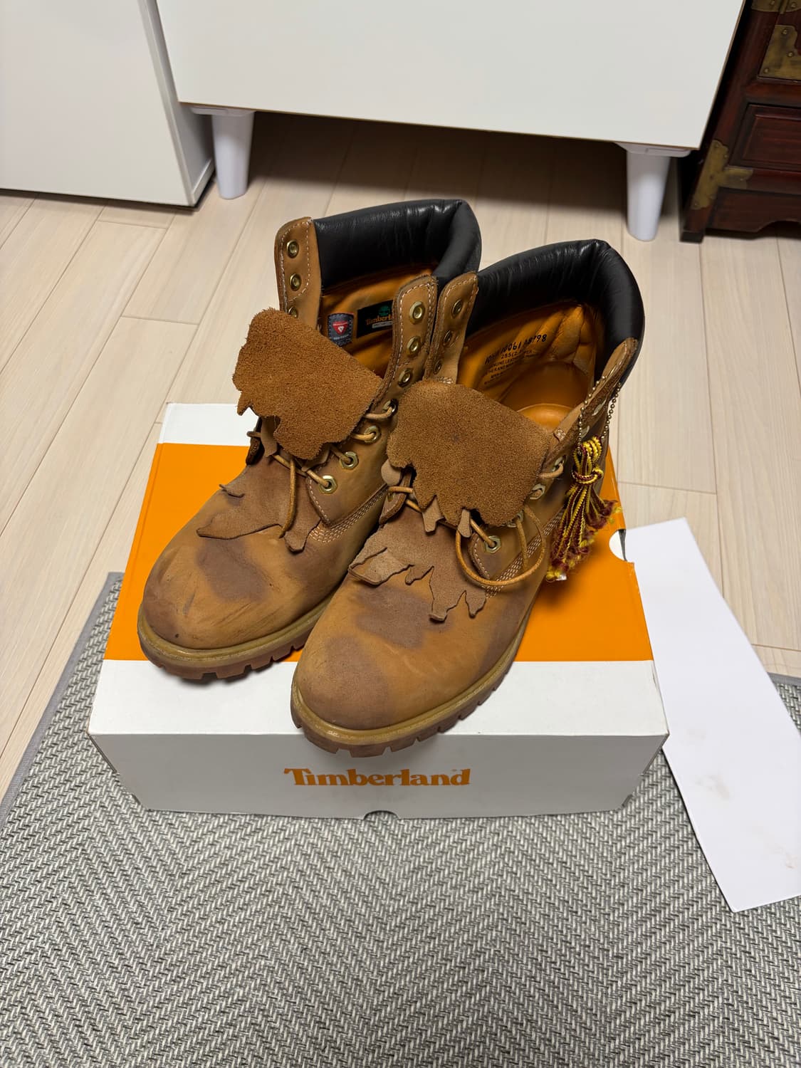 팀버랜드 x 써저리 6인치 부츠 옐로우 - 와이드 상품이미지5