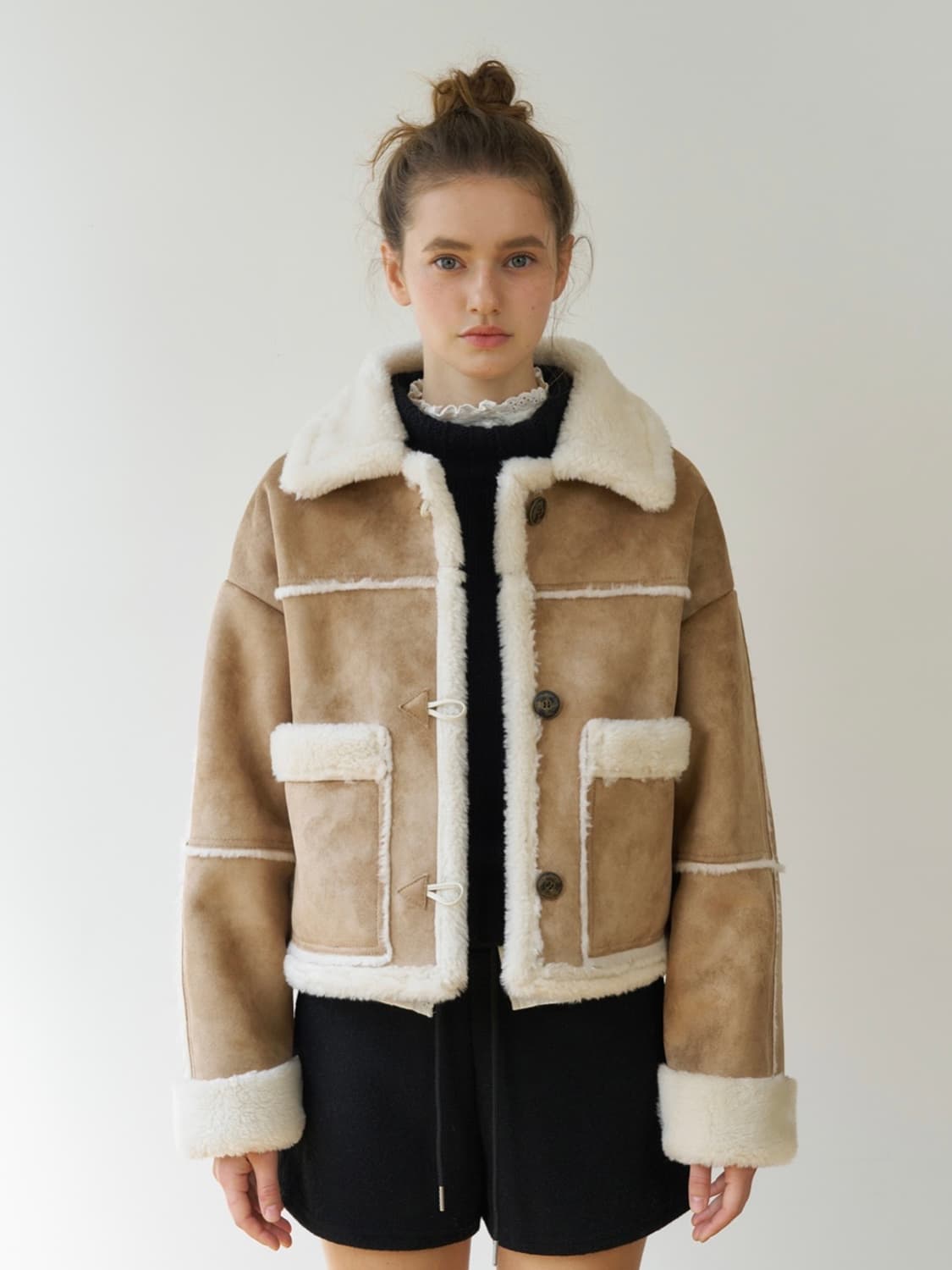 아카이브제이투유 넛츠 숏 무스탕 상품이미지1