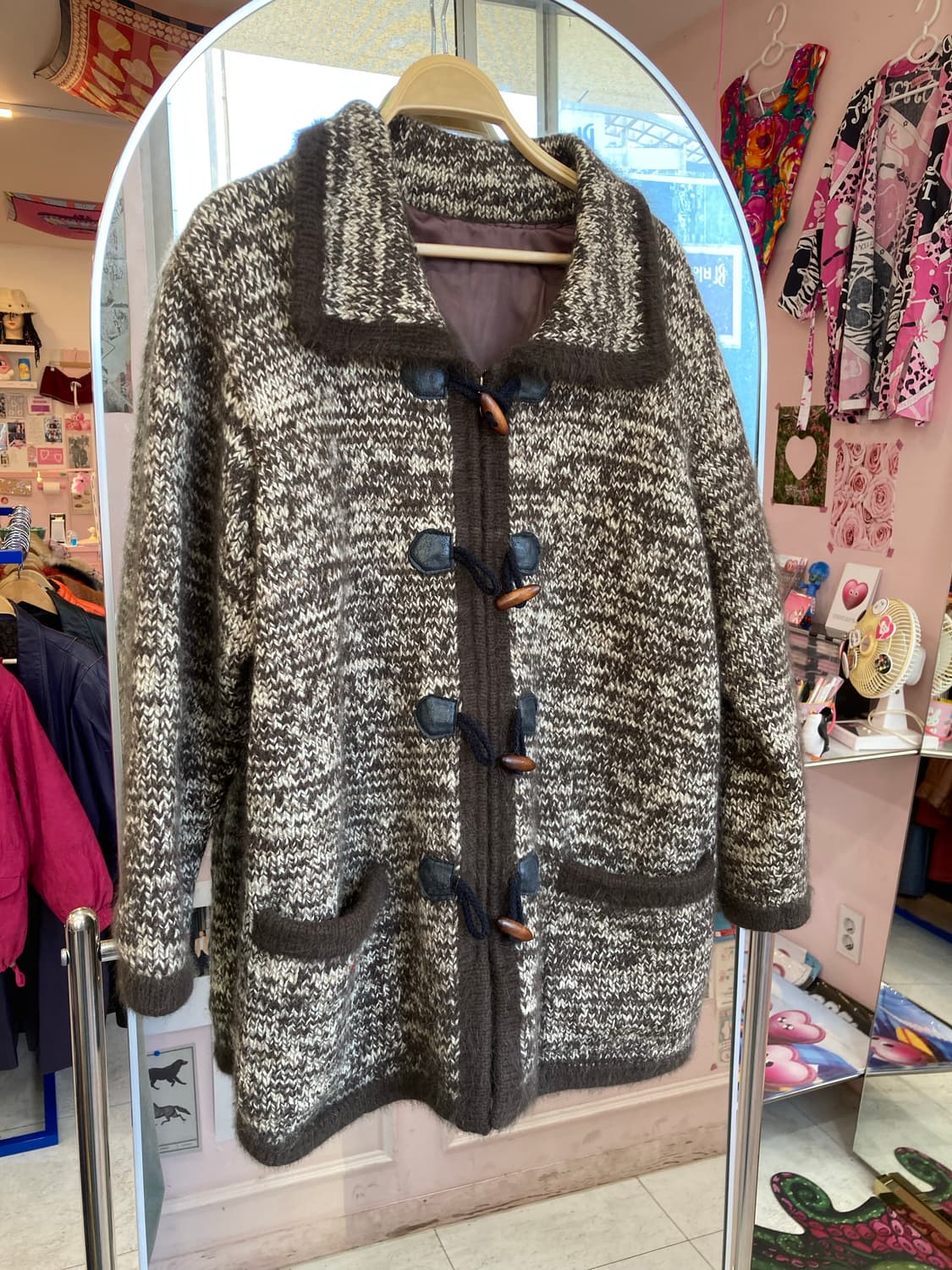 코지 브라운 떡볶이 코트 상품이미지1