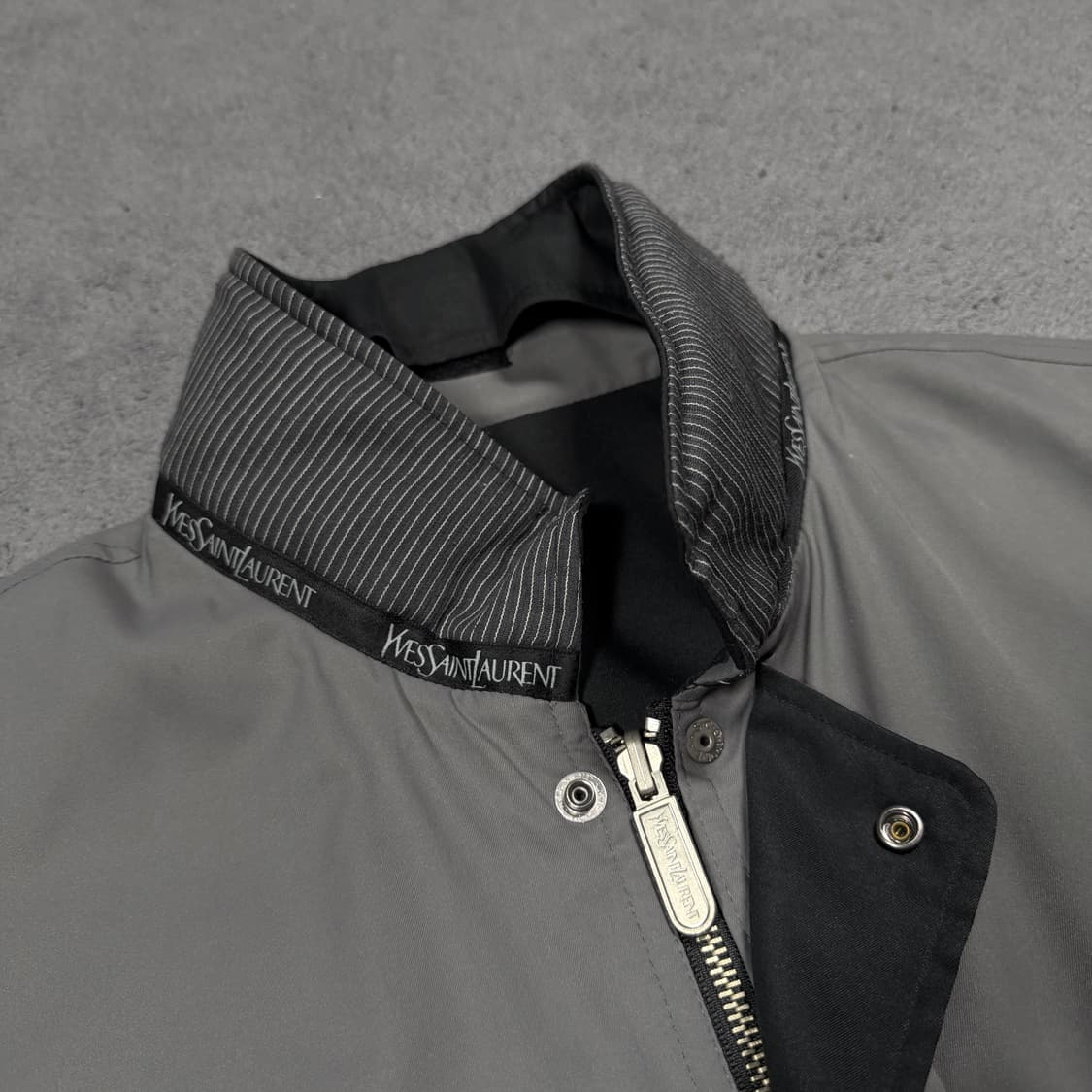 입생로랑 리버시블 폴리쉘 자켓 상품이미지3