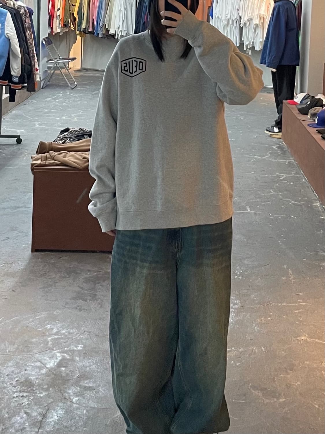 데우스엑스마키나 서울 어드레스 크루넥 스웨트셔츠 H1303 상품이미지1