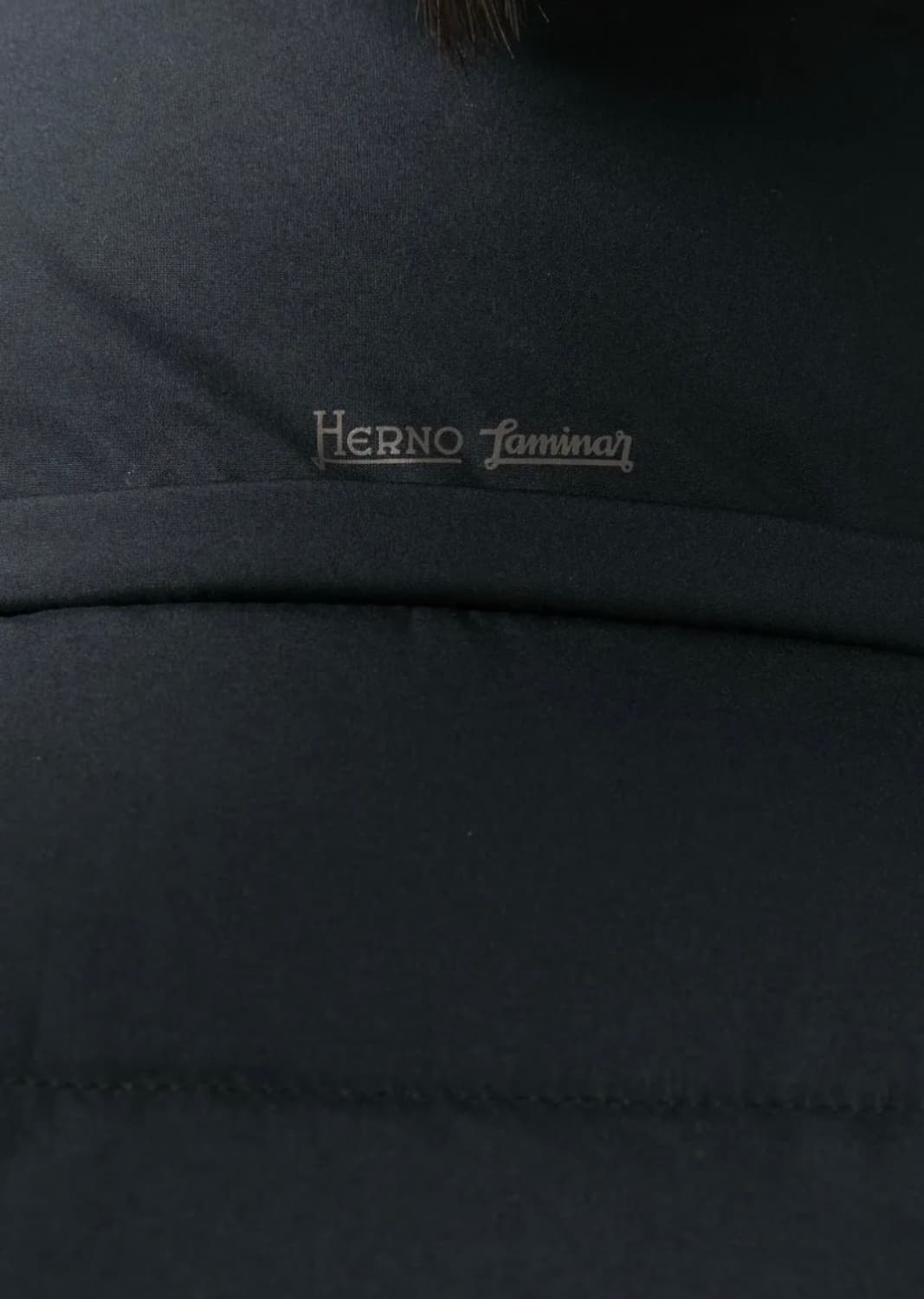 Herno Laminar 에르노 라미나 고어텍스 숏패딩 40사이즈 상품이미지6