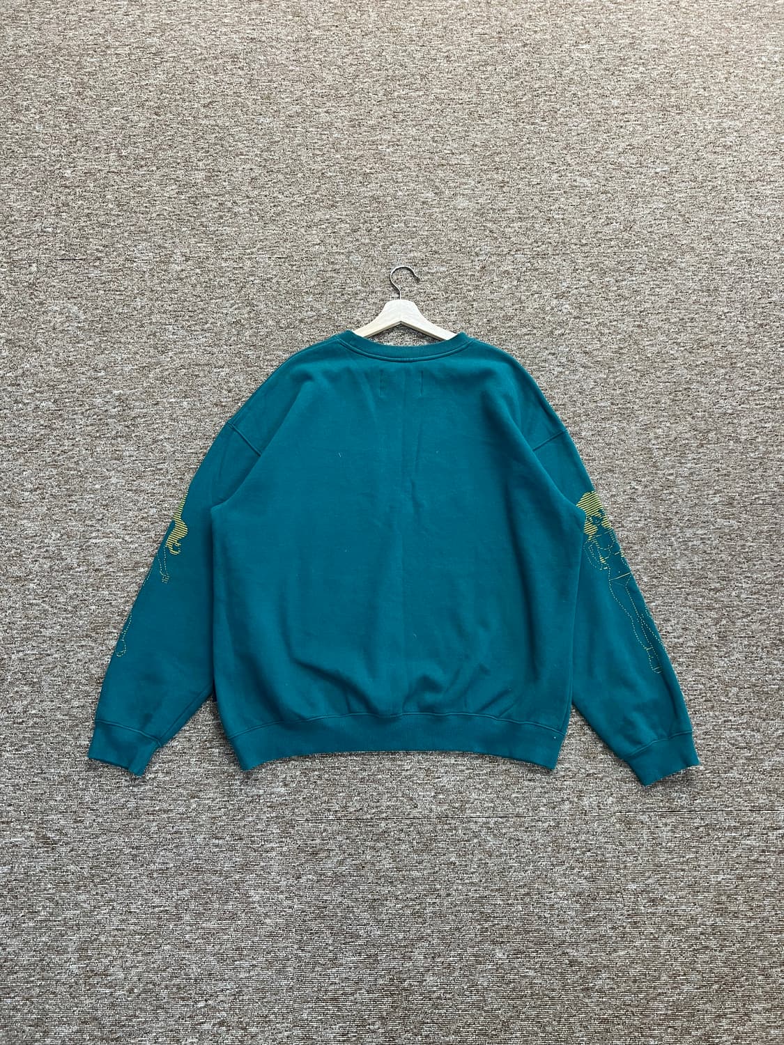 아조바이아조 프린팅 맨투맨 XL 상품이미지2