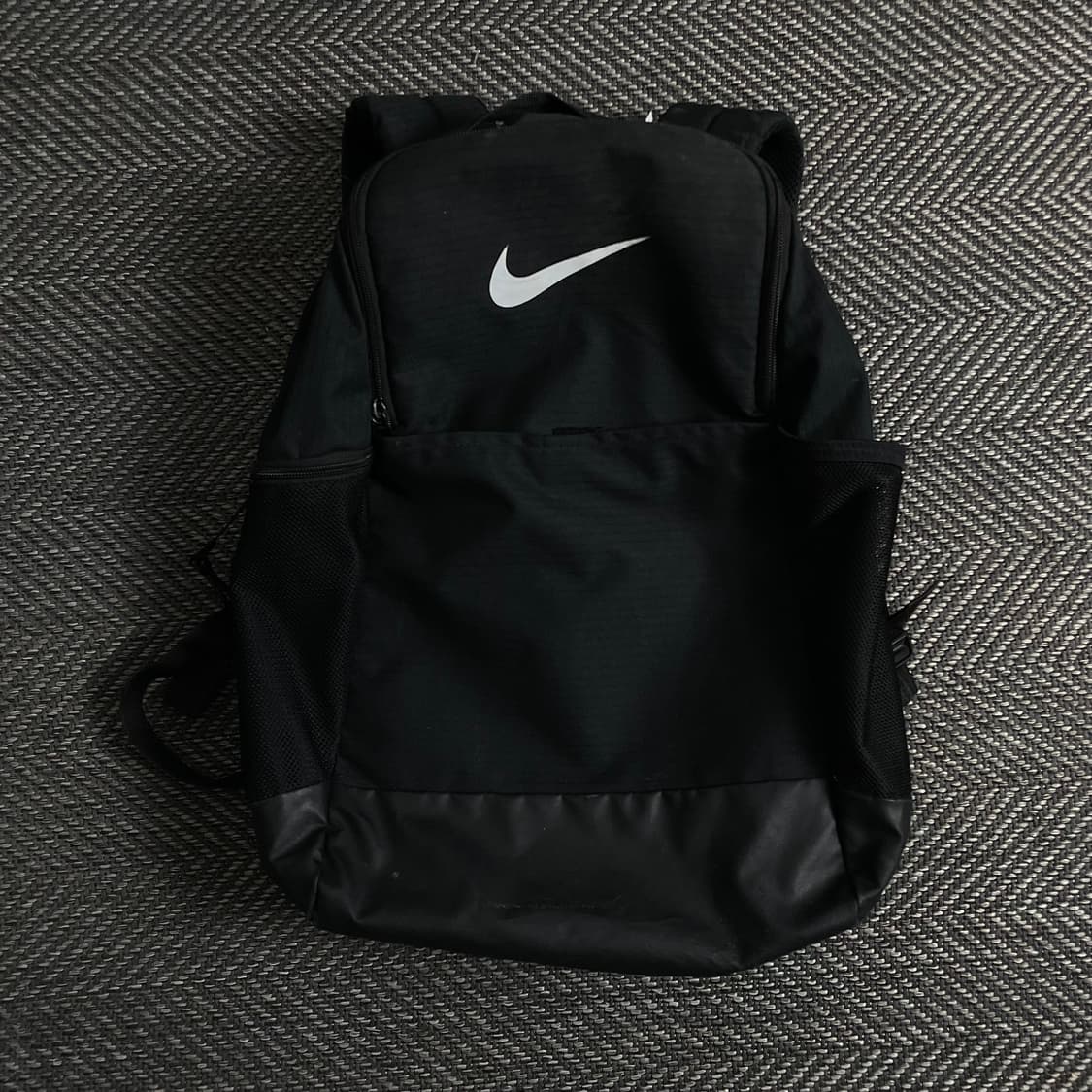 나이키 빅스우시 올드스쿨 블랙 디테일 백팩o 3789 상품이미지1