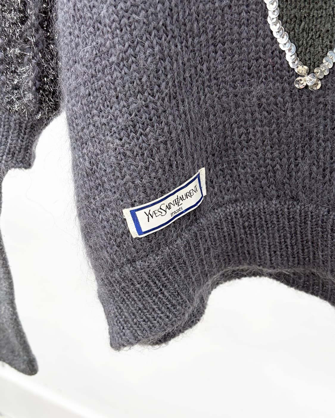 80s 입생로랑 트리콧 스팽글 스웨터 상품이미지4