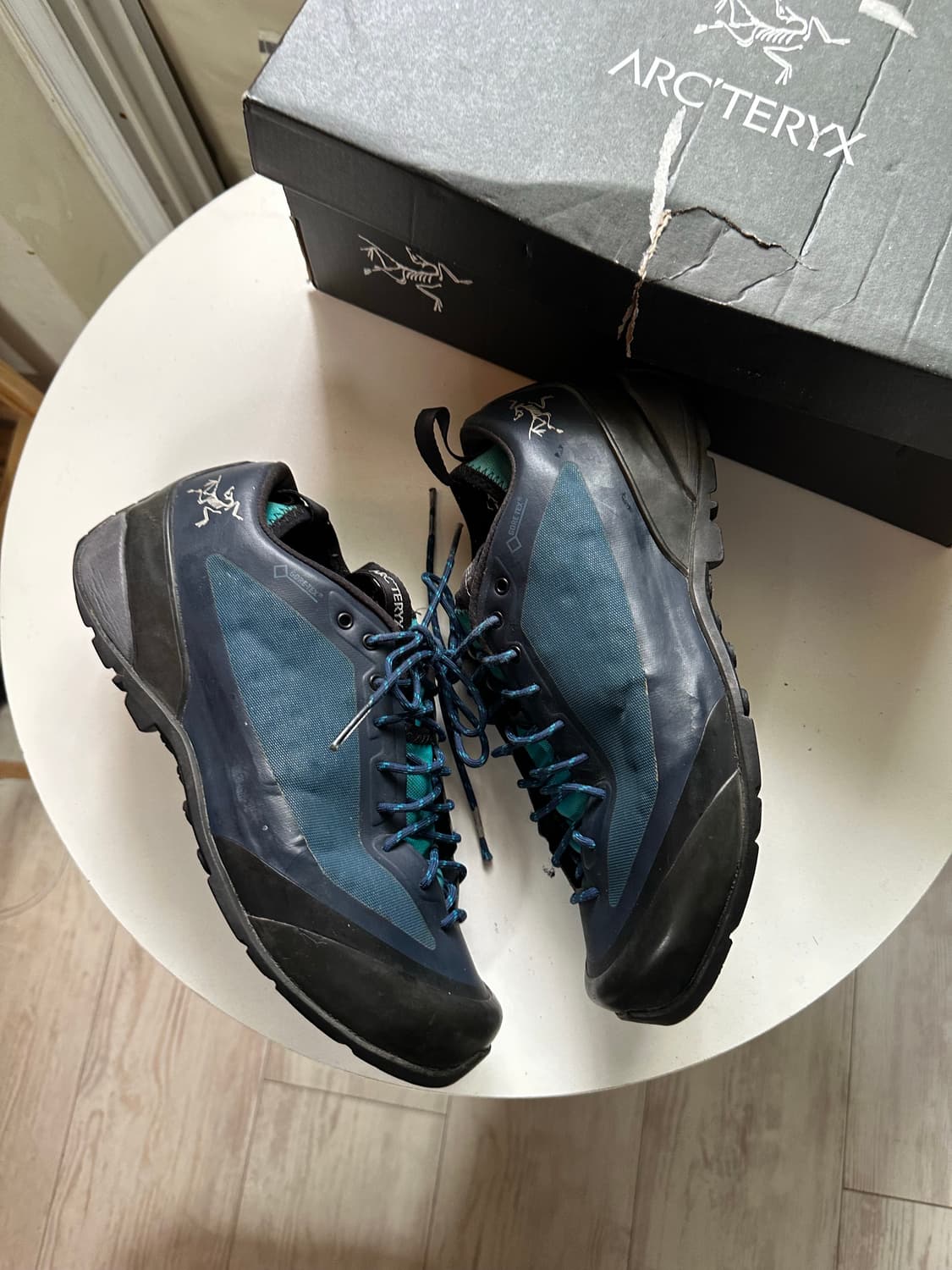 아크테릭스 고어텍스 컨실LT 등산화 250mm 상품이미지2