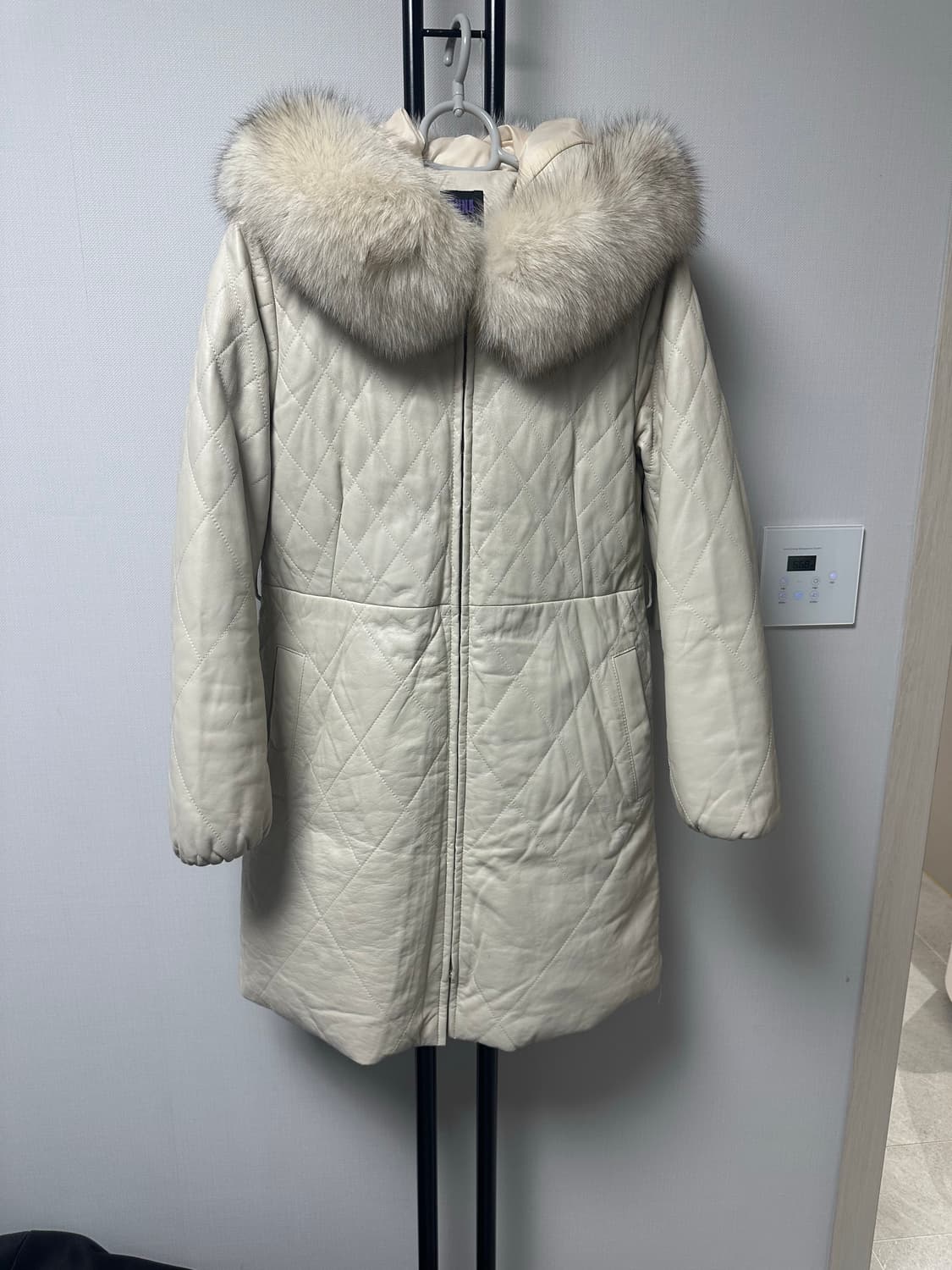 안나수이   구스다운  폭스퍼  양가죽  자켓-S사이즈 상품이미지4