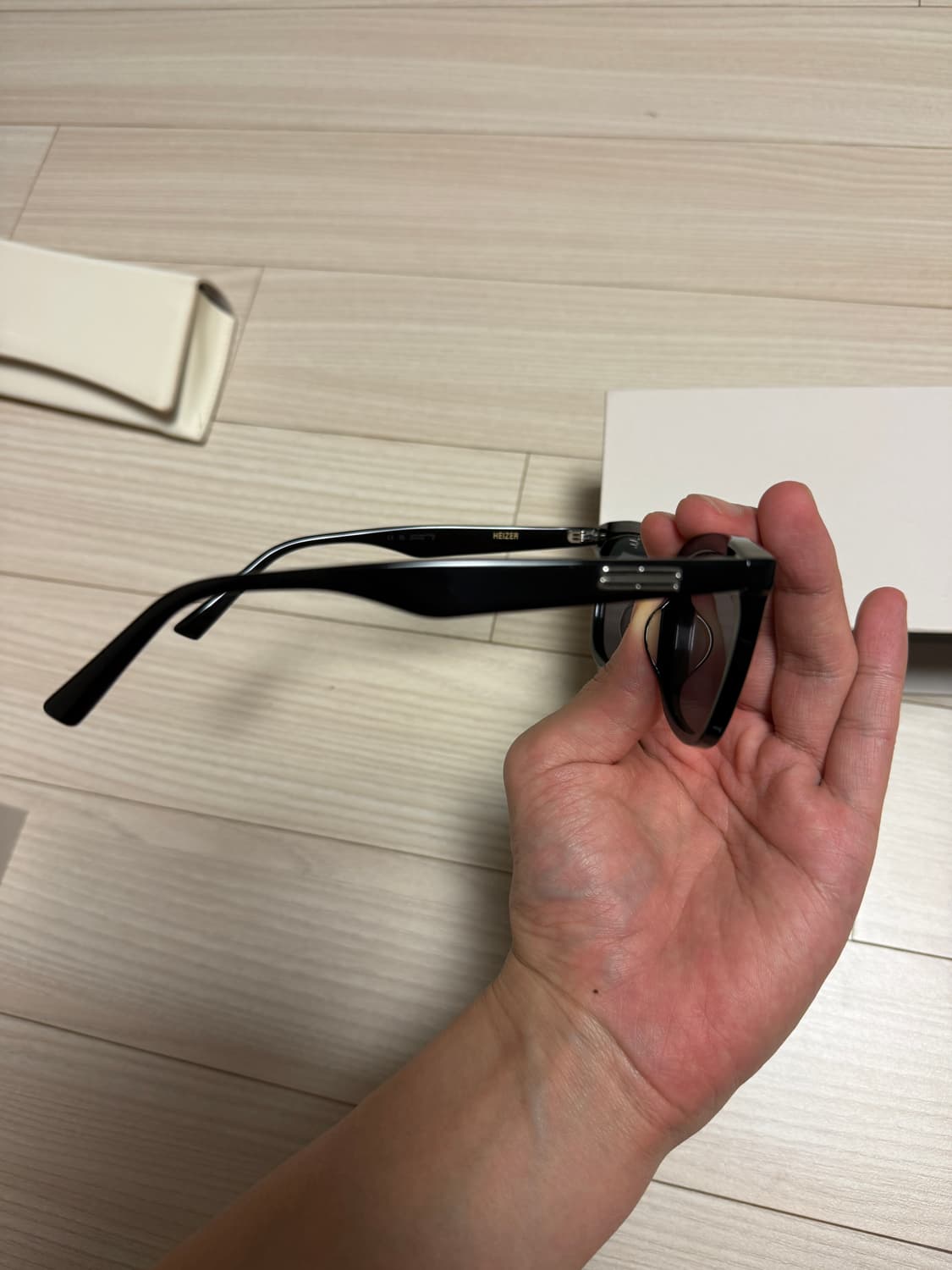 젠틀몬스터 하이저01 상품이미지3