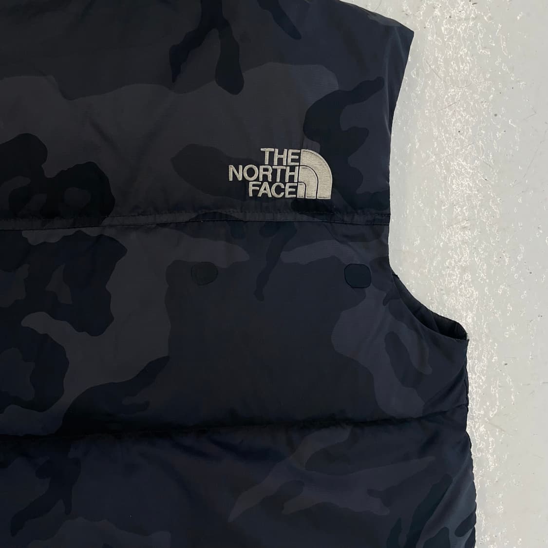 thenorthface 눕시 700 카모플라주 베스트 상품이미지7