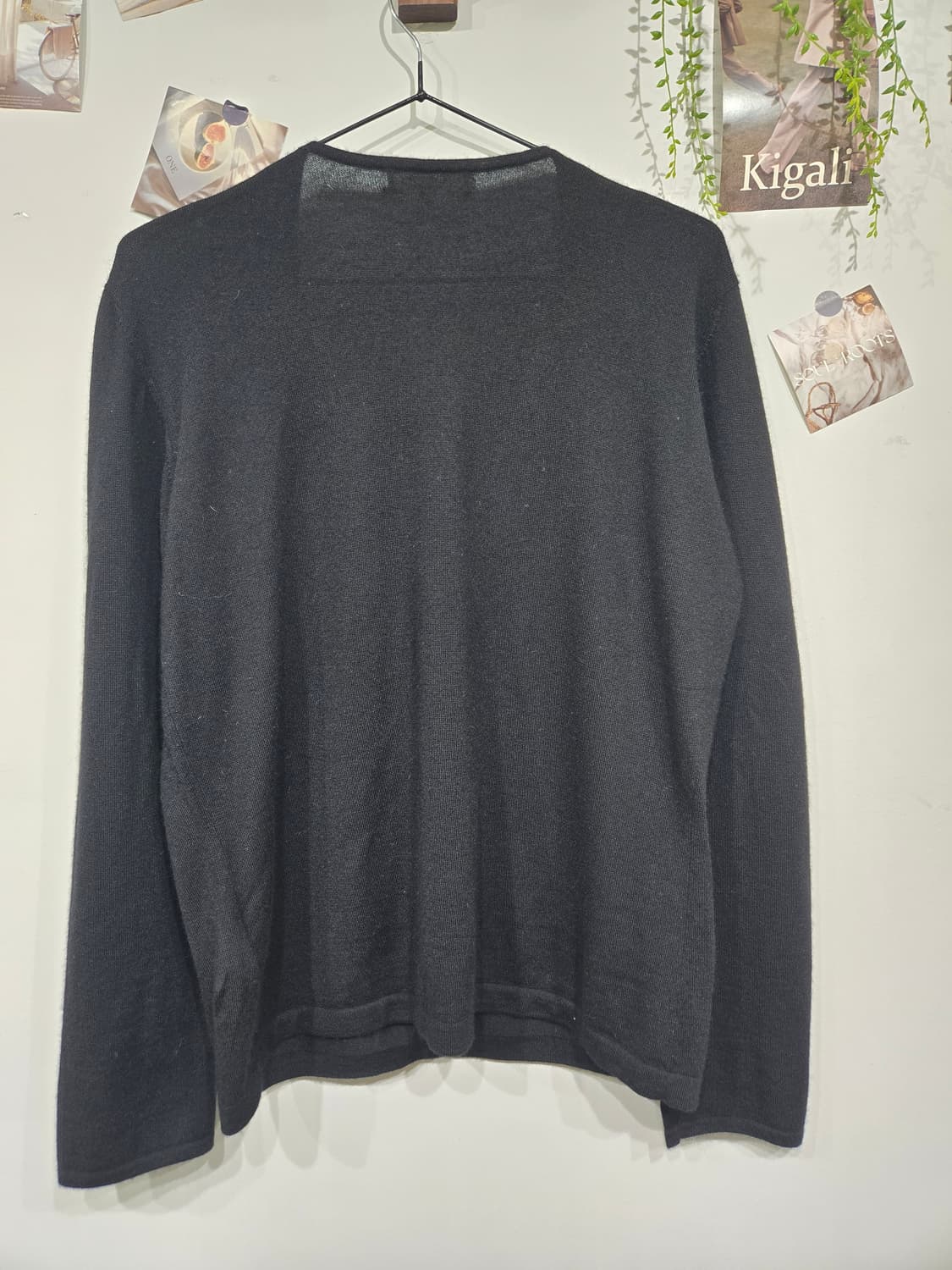 랑방 블랙 브이넥 캐시미어 니트 가디건 상품이미지4