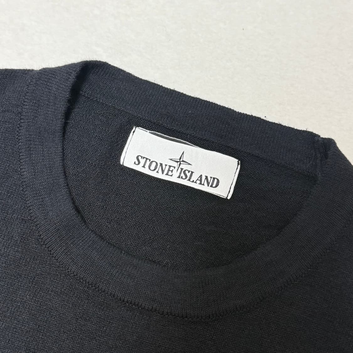 [ M ] 스톤아일랜드 울 니트 블랙 상품이미지5
