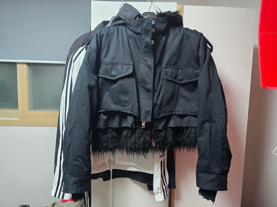 디젤 크롭 퍼 후드 숏패딩 상품이미지1