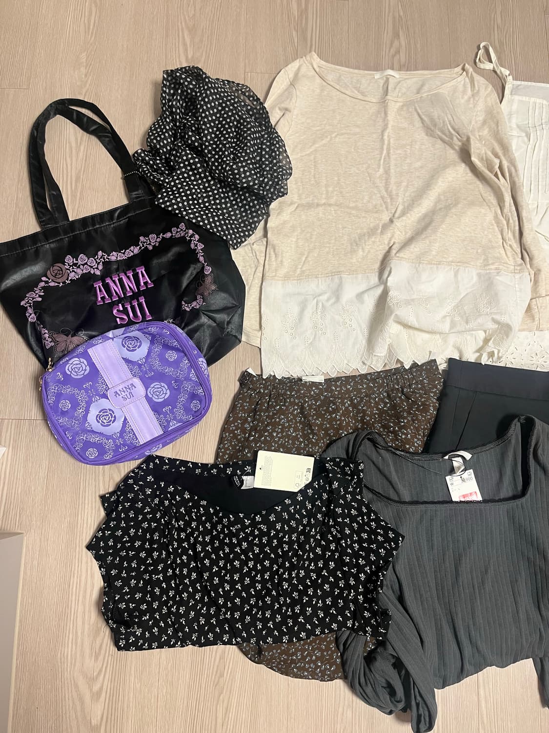 5만원 구성 (일본빈티지,아베크롬비,안나수이,홀리스터 등) 상품이미지1