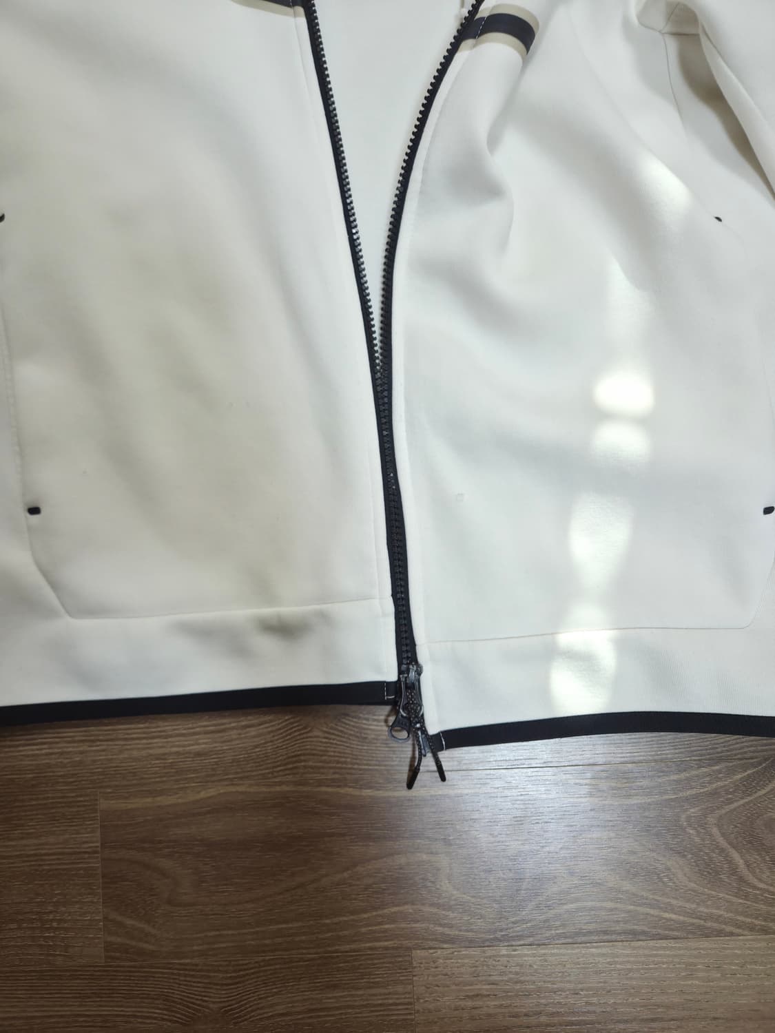 나이키 테크팩 화이트 상품이미지2