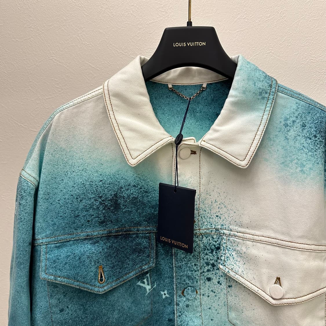 루이비통 스프레이 데님 자켓  상품이미지3