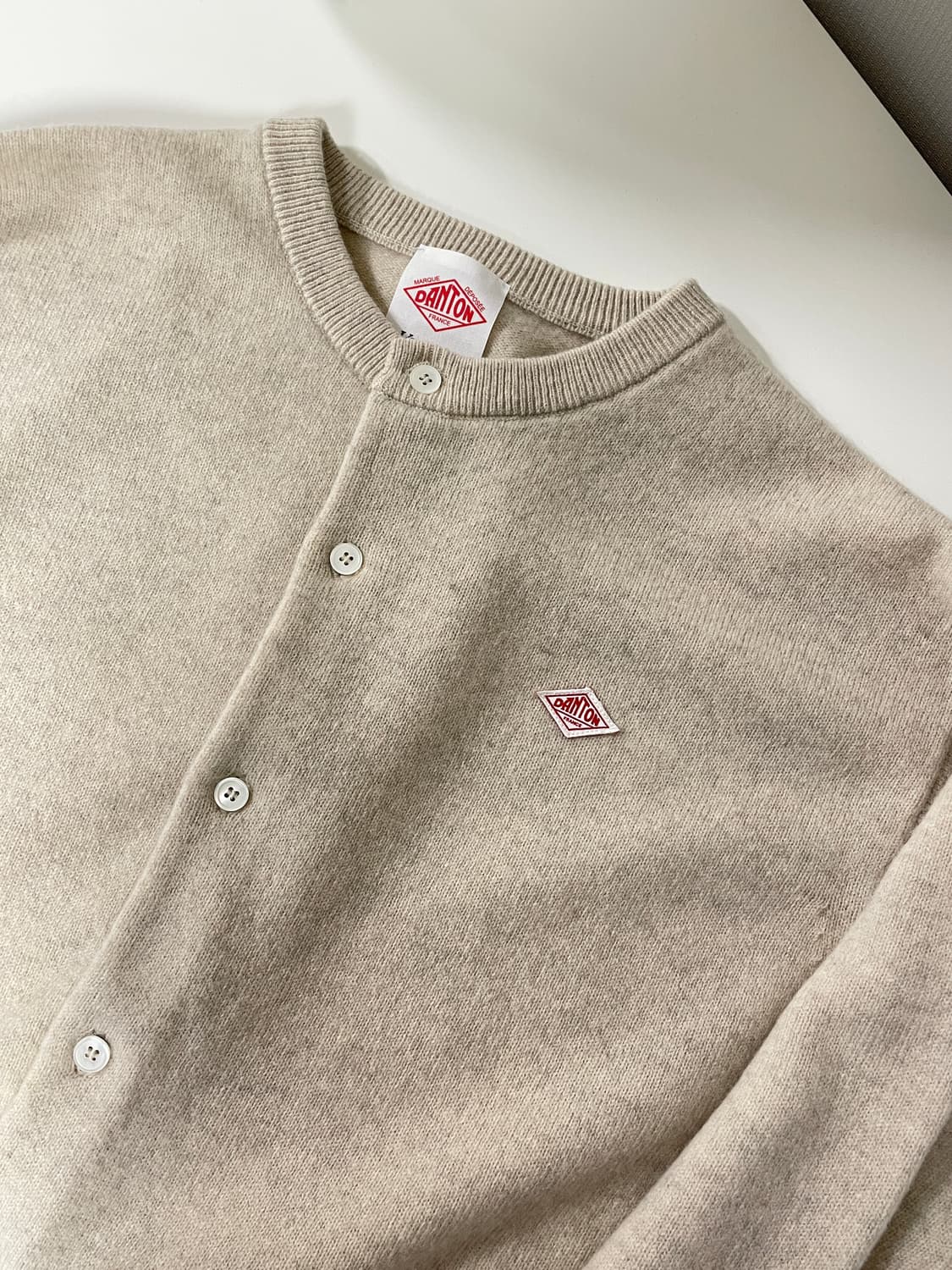 단톤 니트 가디건 아이보리 36 상품이미지2