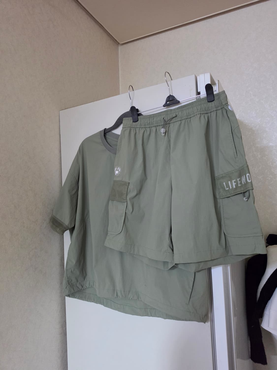 라이프워크 반팔 카고 반바지 셋업 상품이미지1