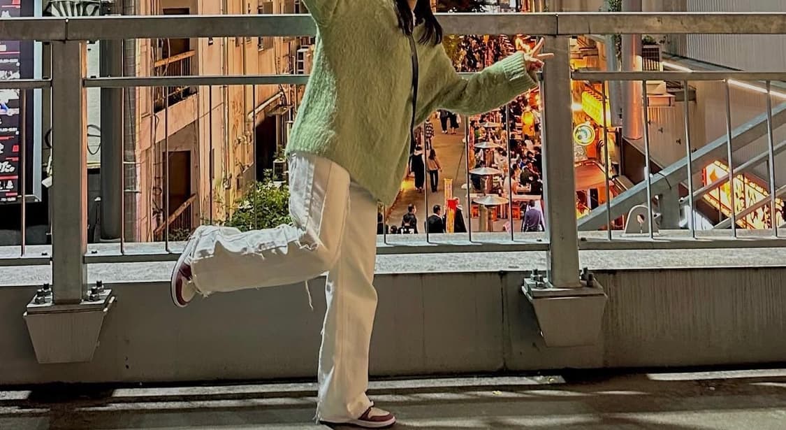 COS 모헤어 니트 S 그린 (착용샷 있음) 상품이미지4