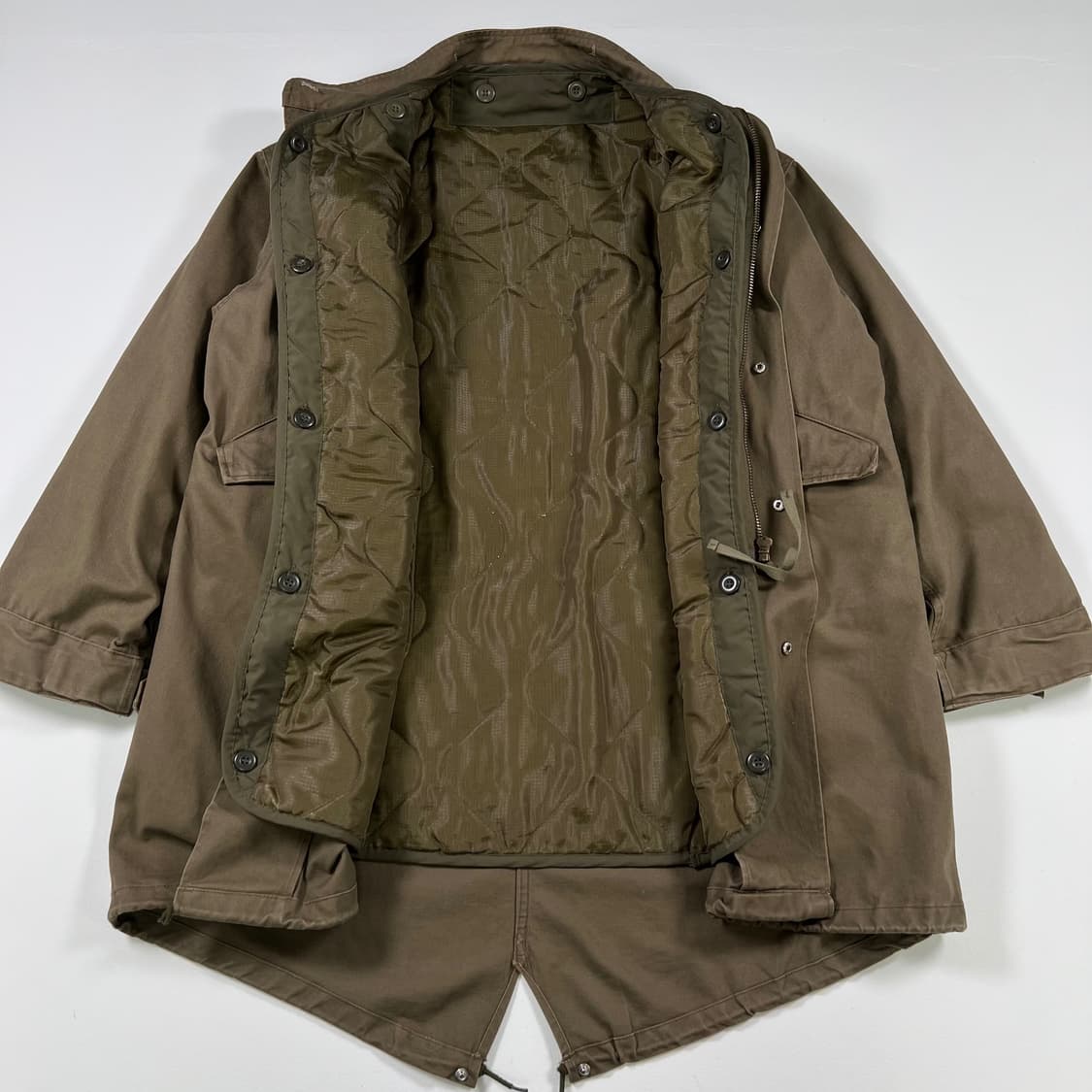 lafudge store 카키색 3M 신슐레이트 패딩 파카 상품이미지4