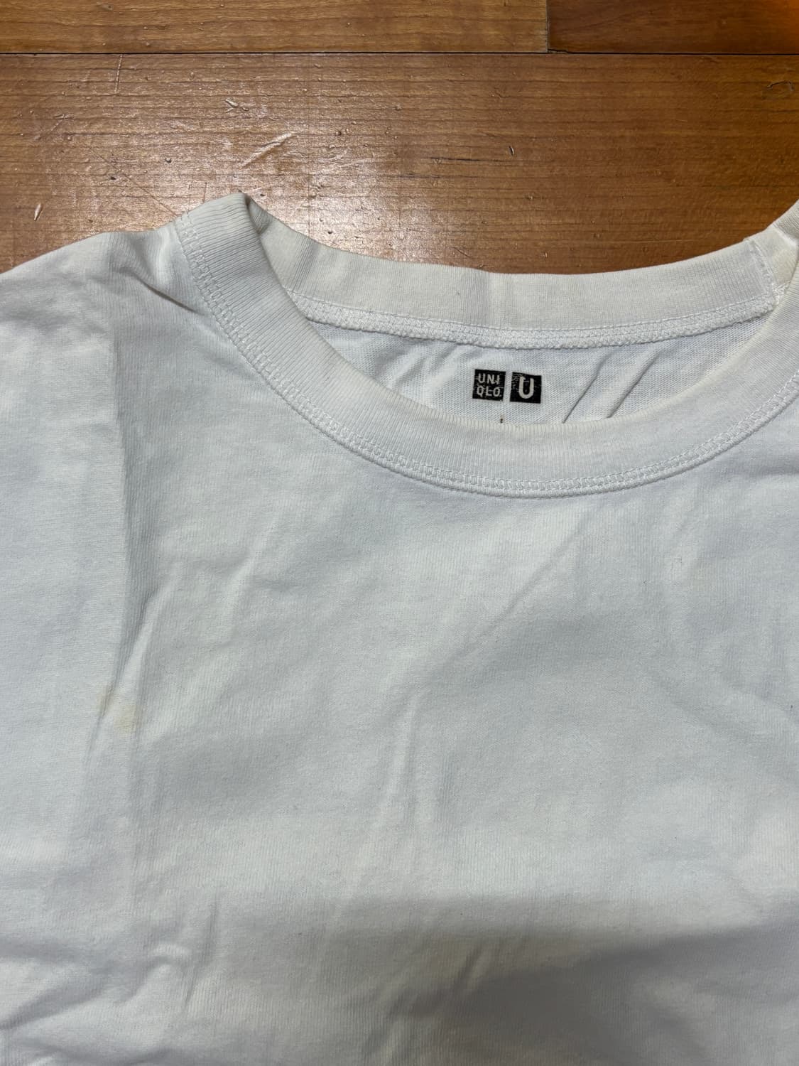 유니클로 무지 반팔 티셔츠 L 사이즈 상품이미지2