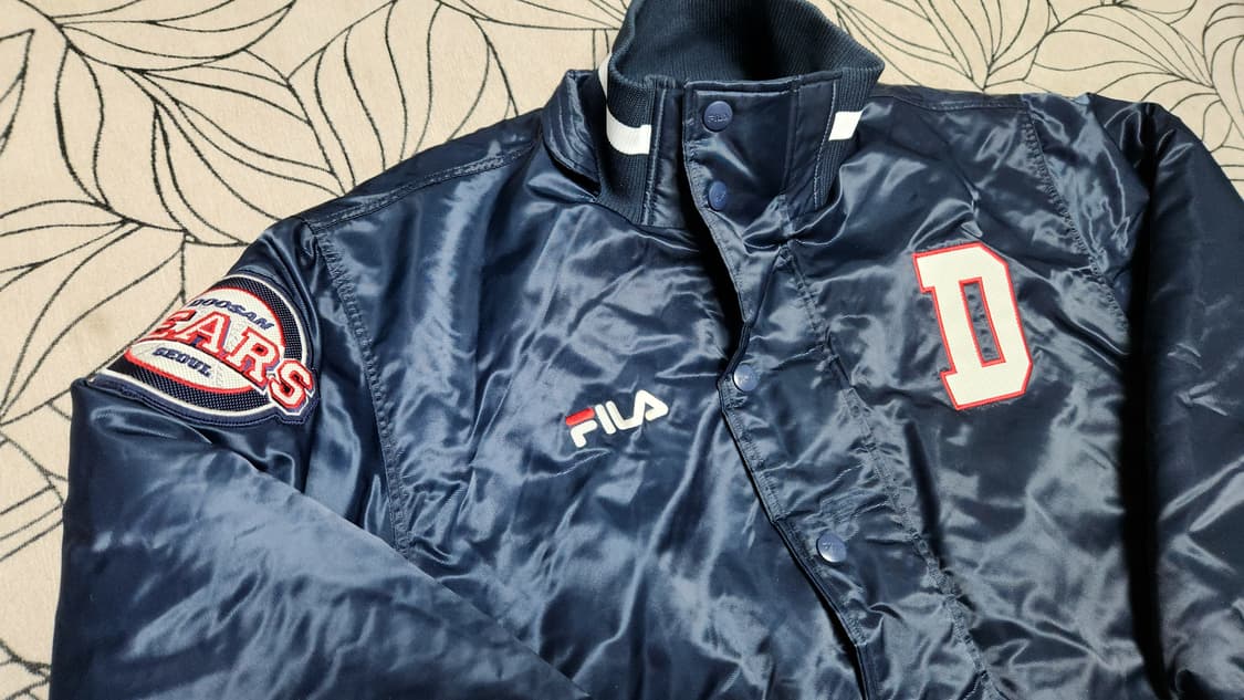 두산베어스 유광 패딩 스타디움 점퍼 넉넉105 상품이미지3