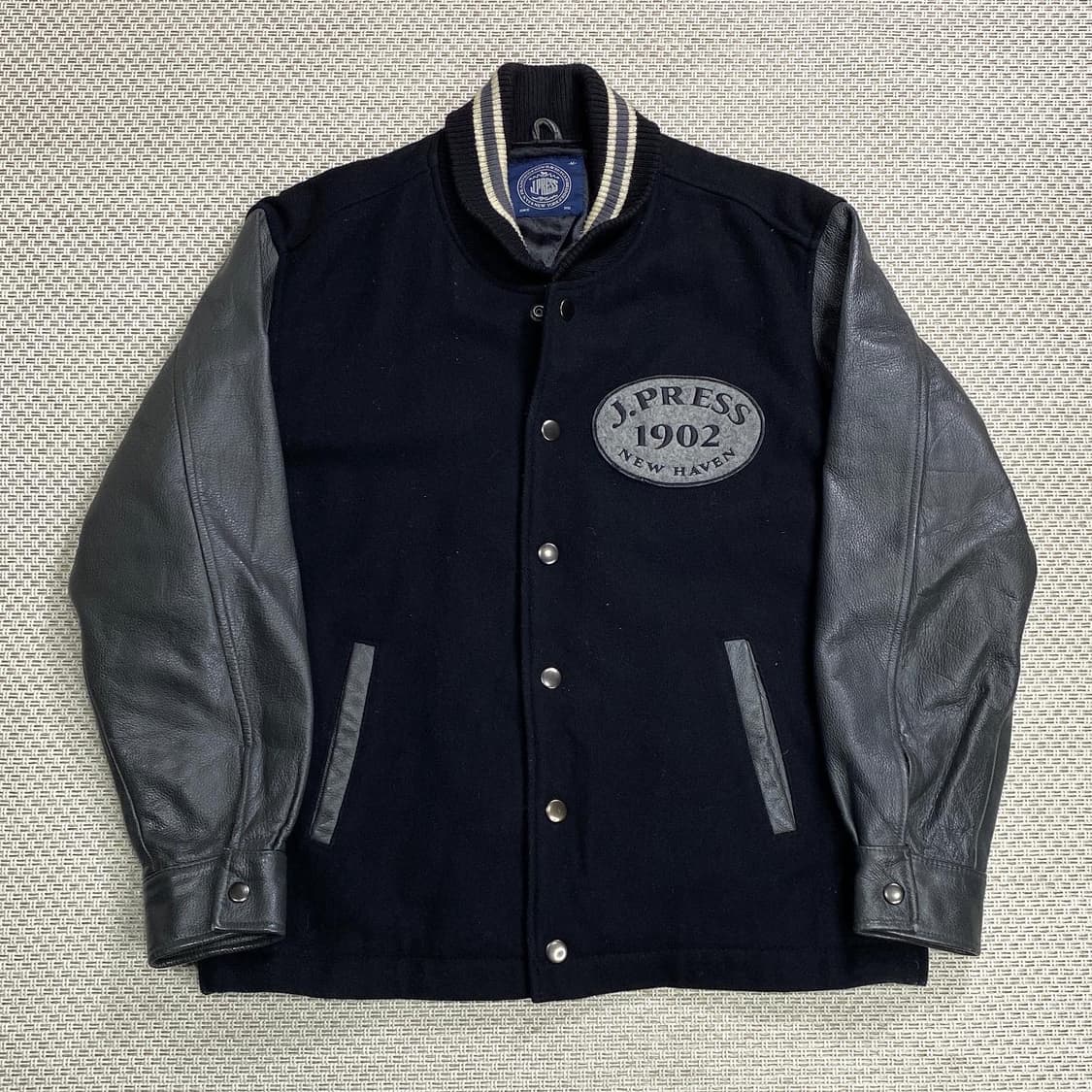 (103) 제이프레스 레더 슬리브 바시티 자켓 상품이미지1