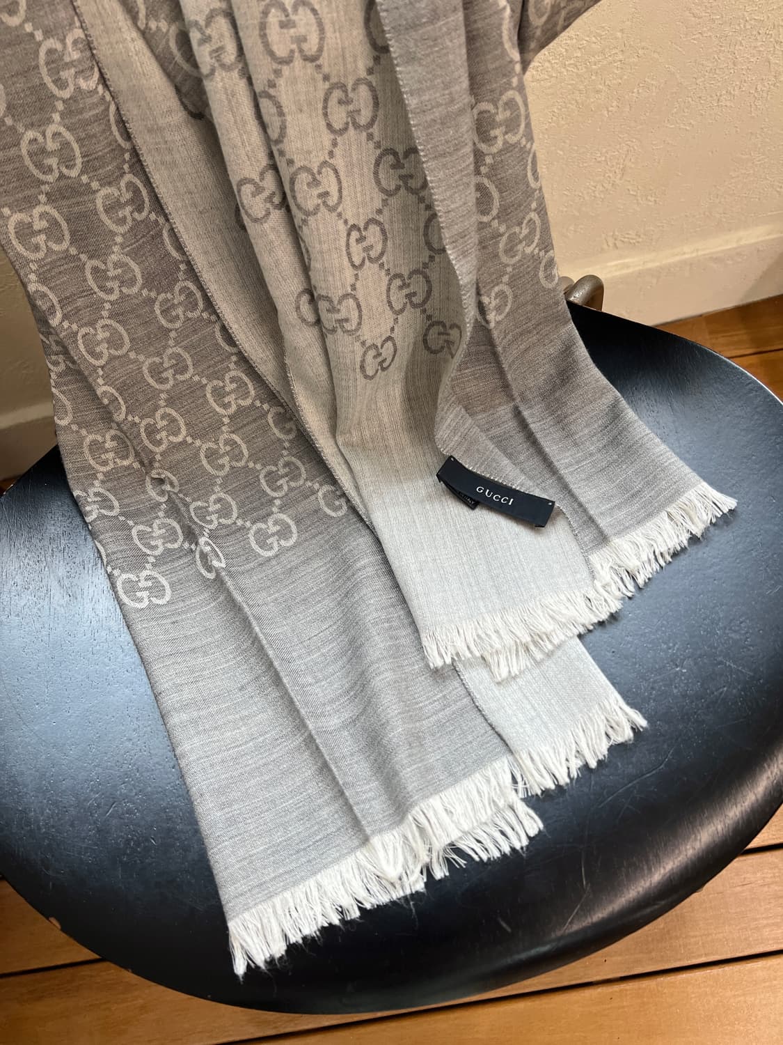 구찌 GG 자카드 울 실크 리버서블 스카프 상품이미지10