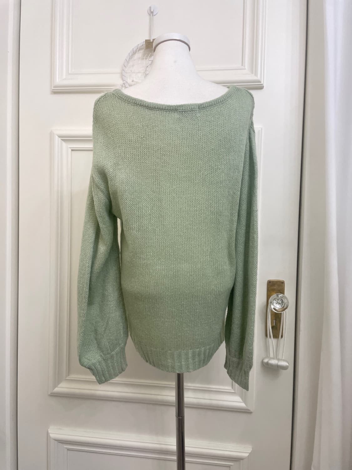 indigeeen twist loose sweater 상품이미지3