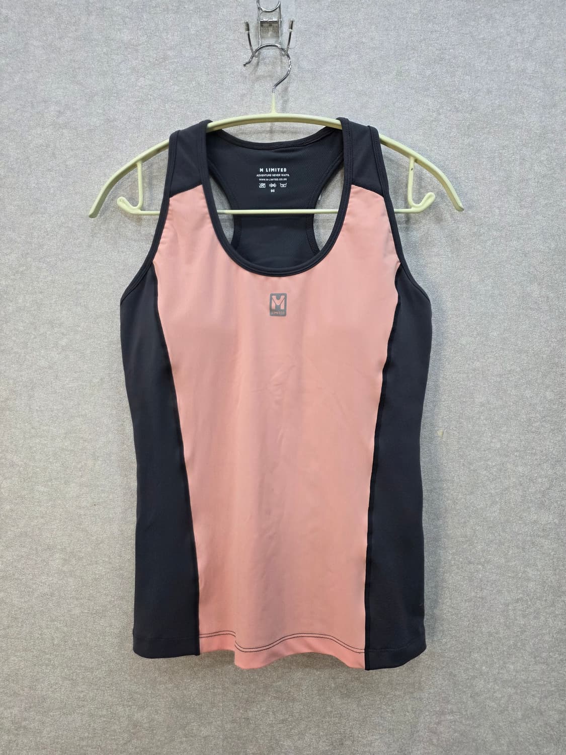 (새) 엠리밋 기능성 배색 탱크탑  M LIMITED 상품이미지2