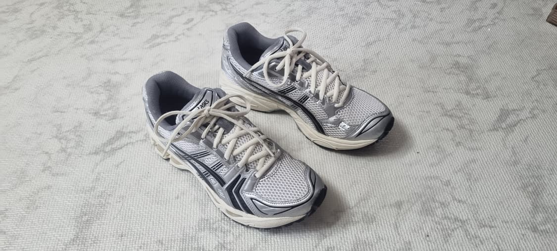 아식스 자운드 젤 카야노 14 실버 블랙 255 상품이미지2