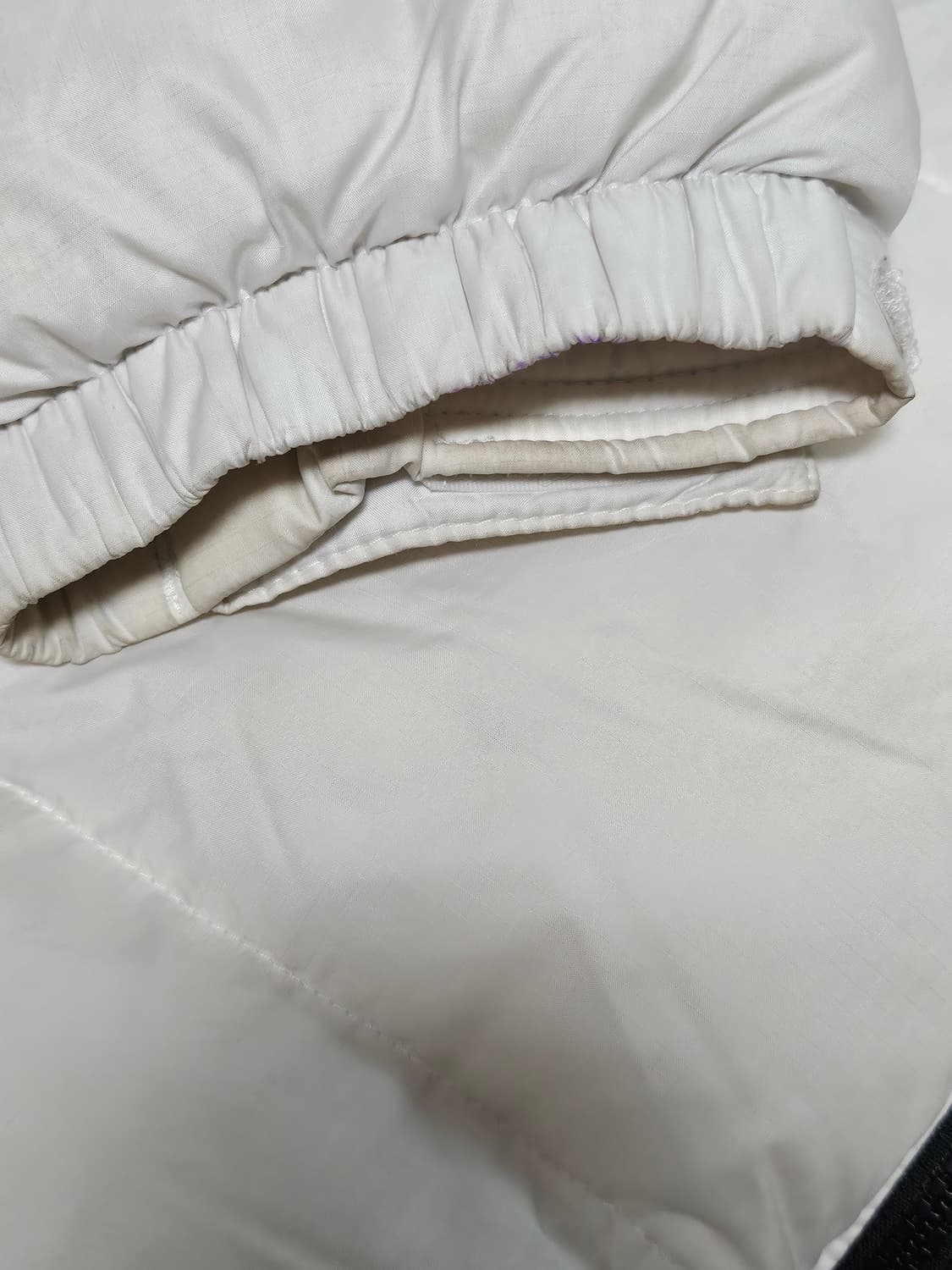 노스페이스 구스다운 눕시 패딩 화이트 XL 상품이미지4