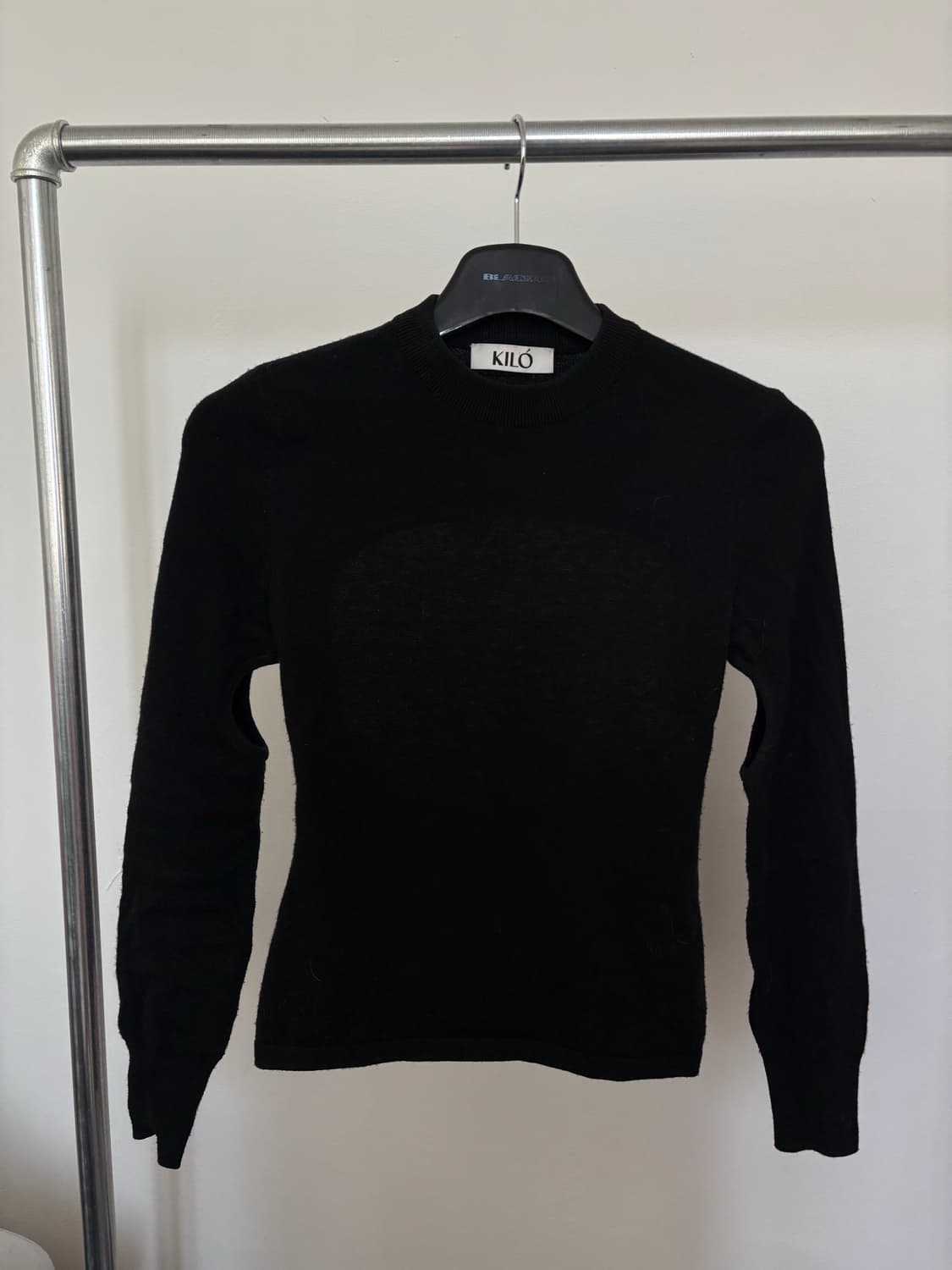 CUT-OUT KNIT TOP (BLACK) - S 상품이미지5
