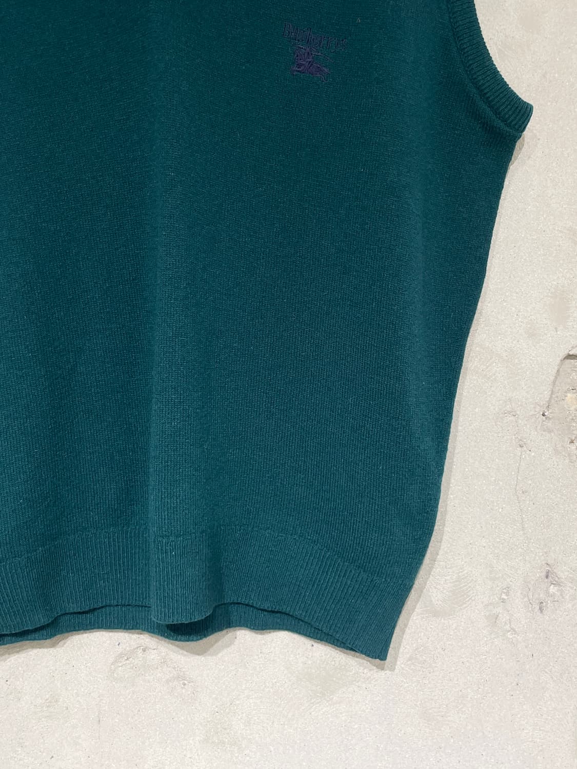 버버리 그린 기마로고 V넥 울 니트 베스트 상품이미지5