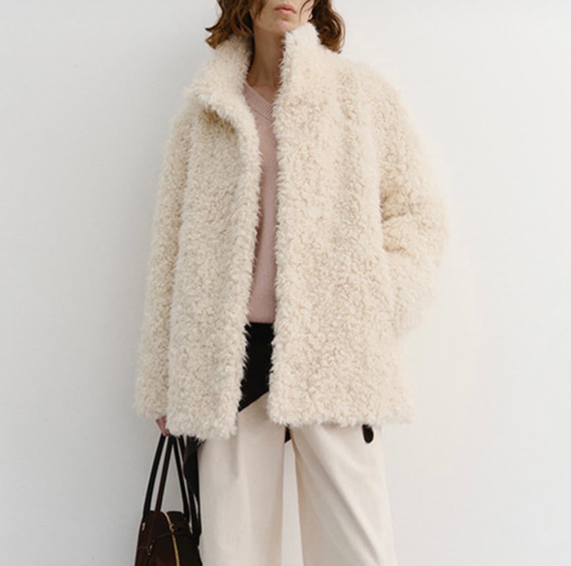 던스트 CURLY FUR HALF JACKET IVORY_UDJU5D22 상품이미지1