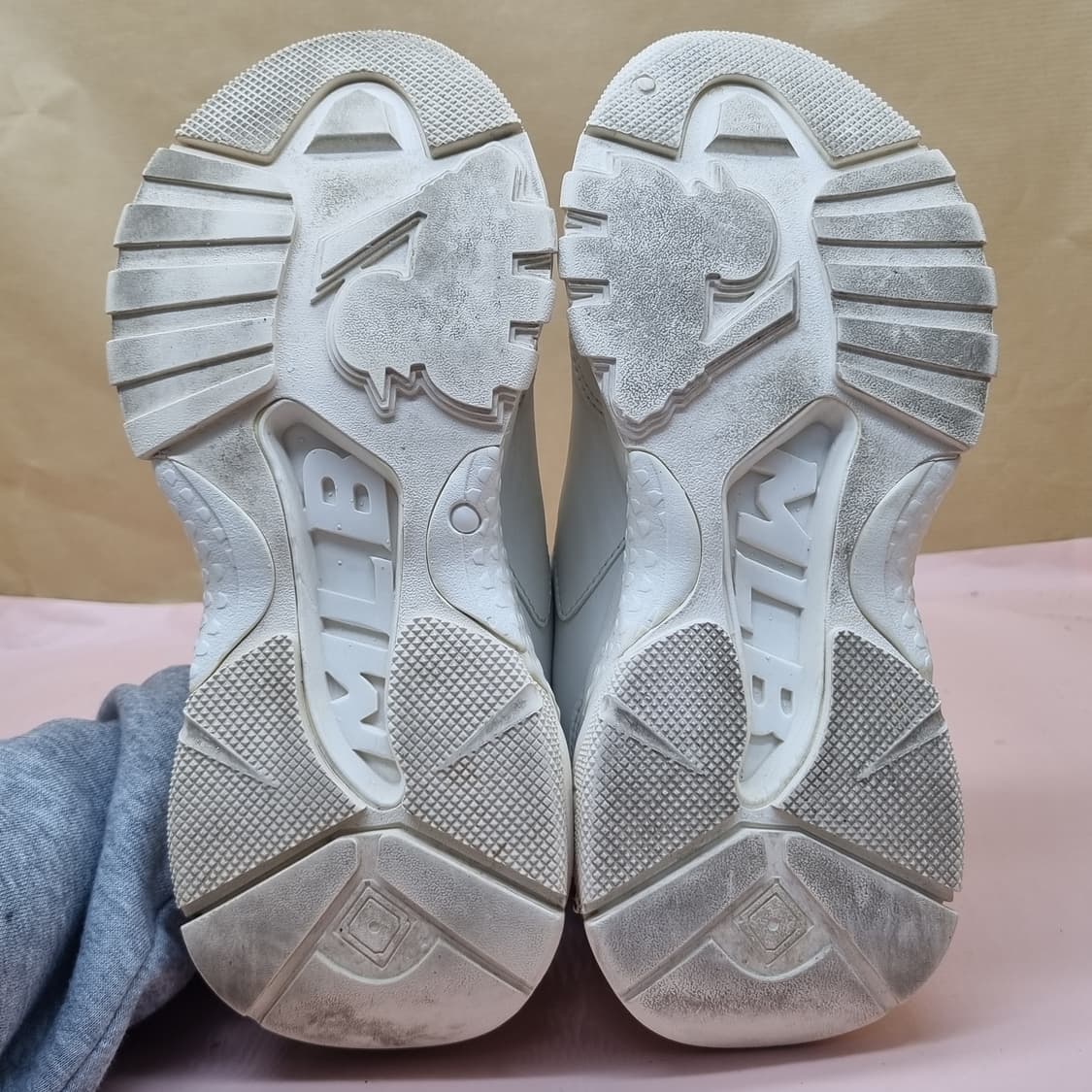 MLB 빅볼청키 A 뉴욕 여성운동화240 상품이미지3