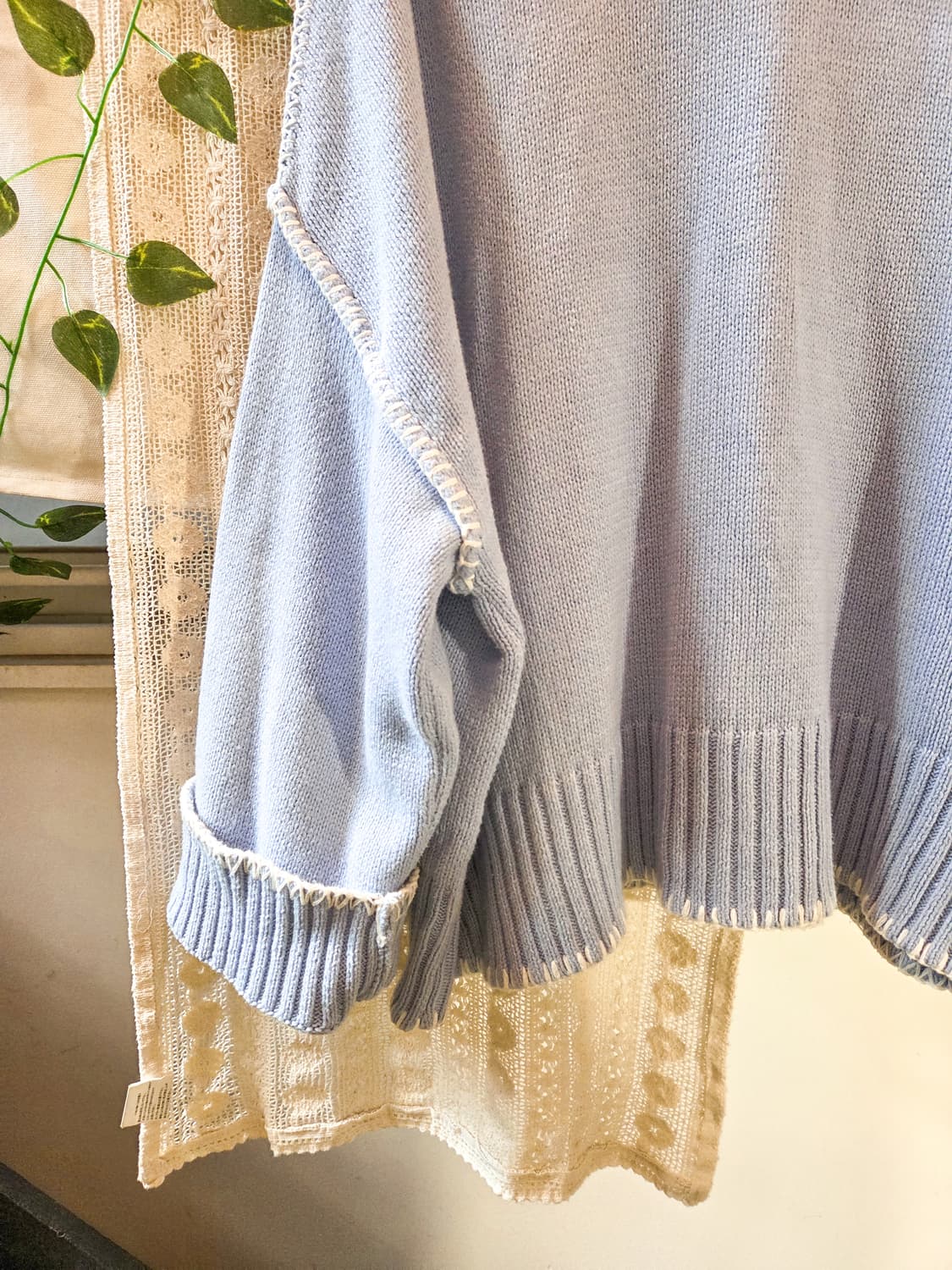 earth music 하늘빛 스티치 가디건 상품이미지6