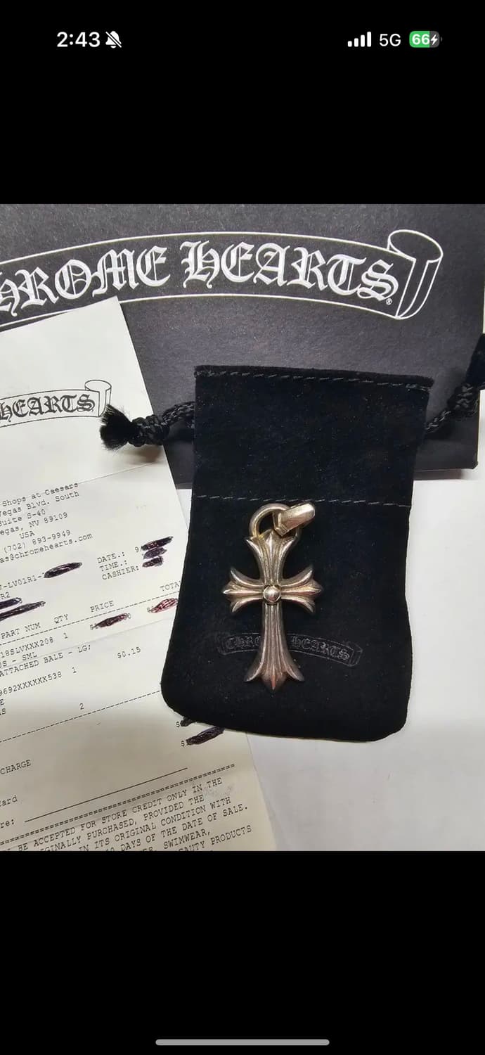 크롬하츠 스몰 크로스 위드 베일 상품이미지1