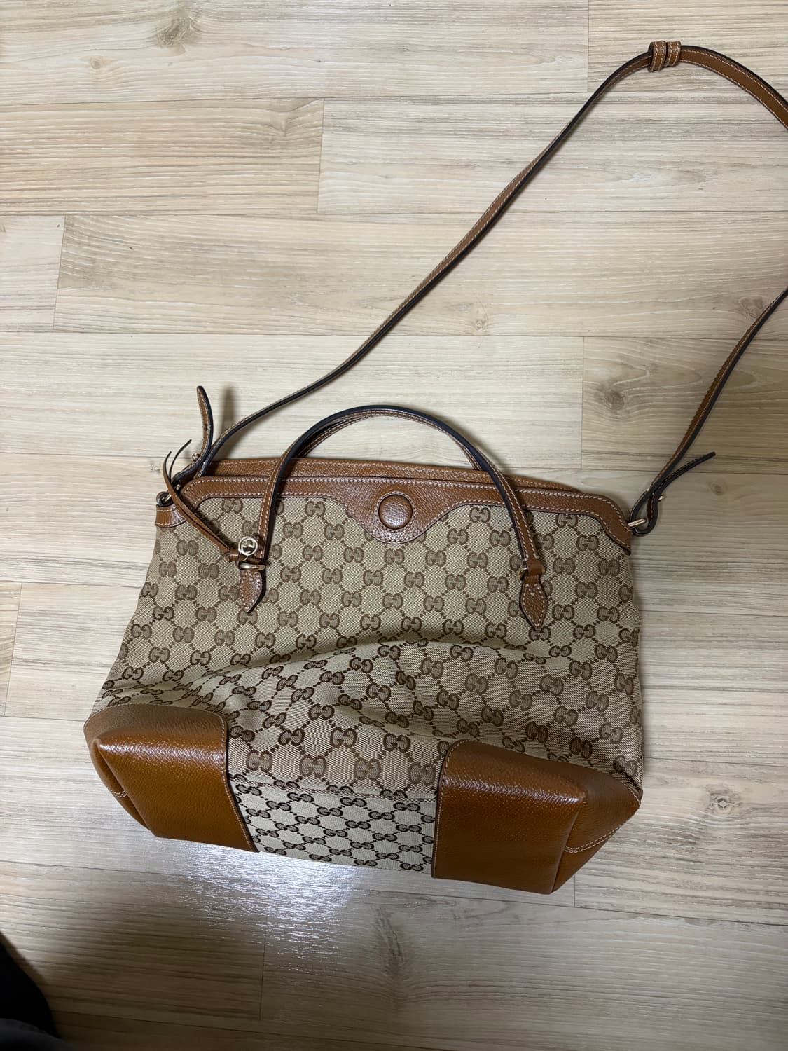 (정품)구찌 GG 캔버스 크로스백 상품이미지1